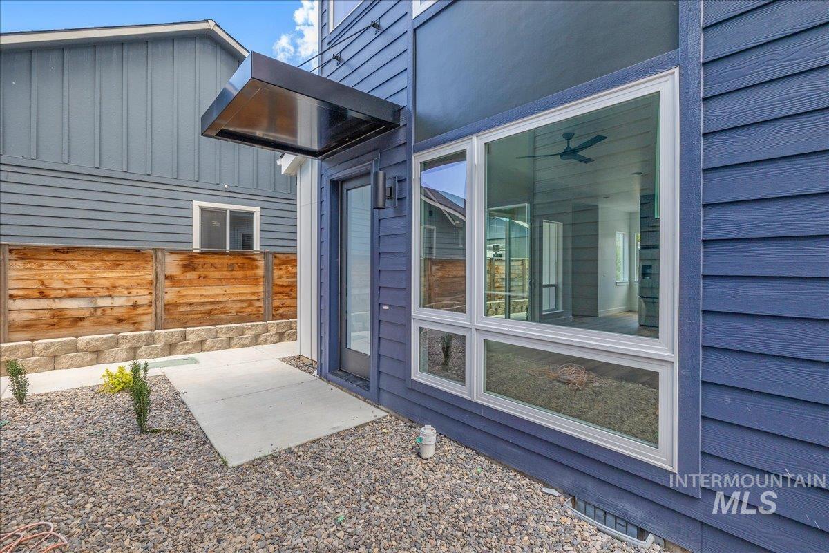 2810 W Bannock St Property Photo 3