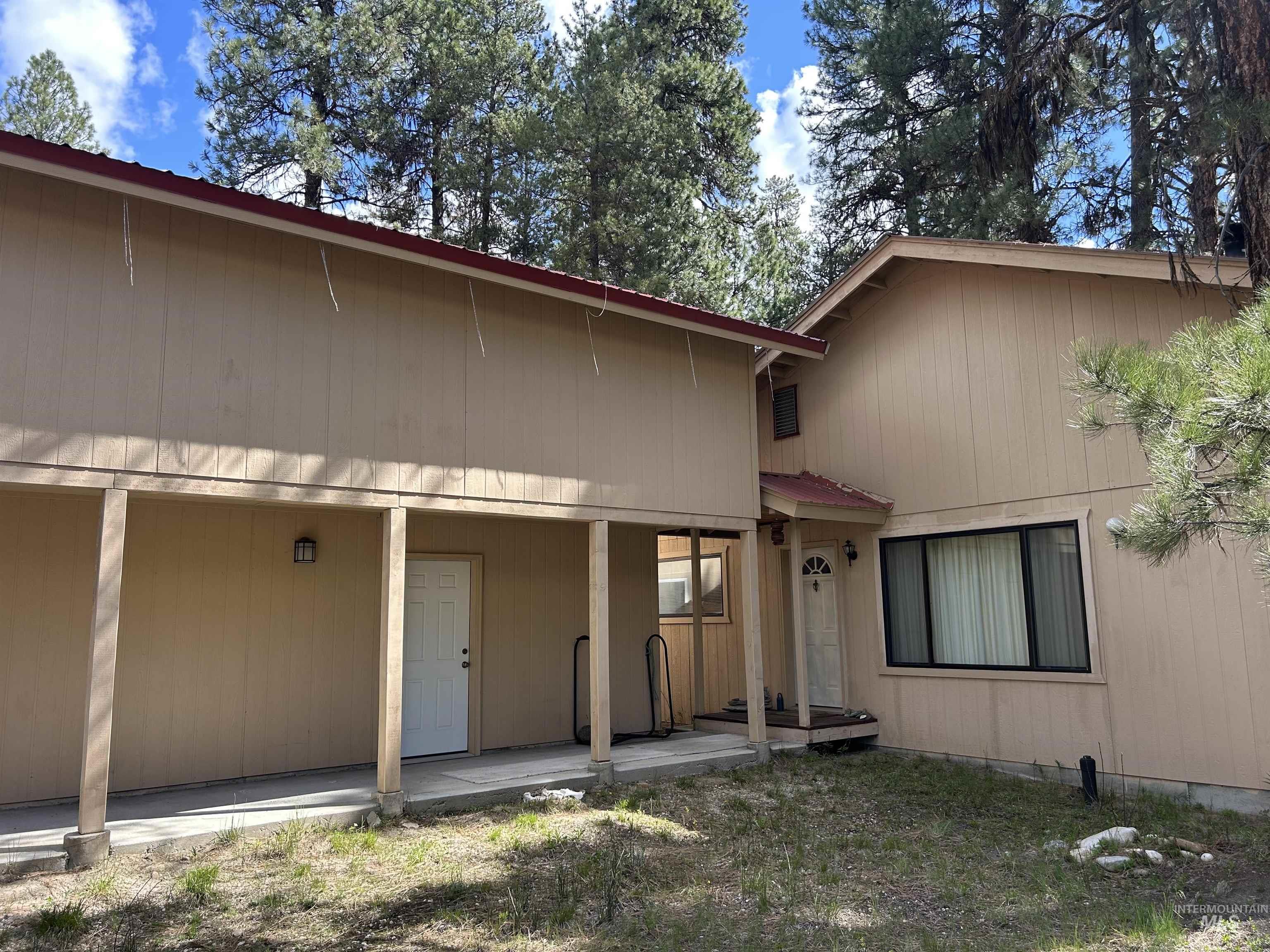 17 Bransons Dr Property Photo 4