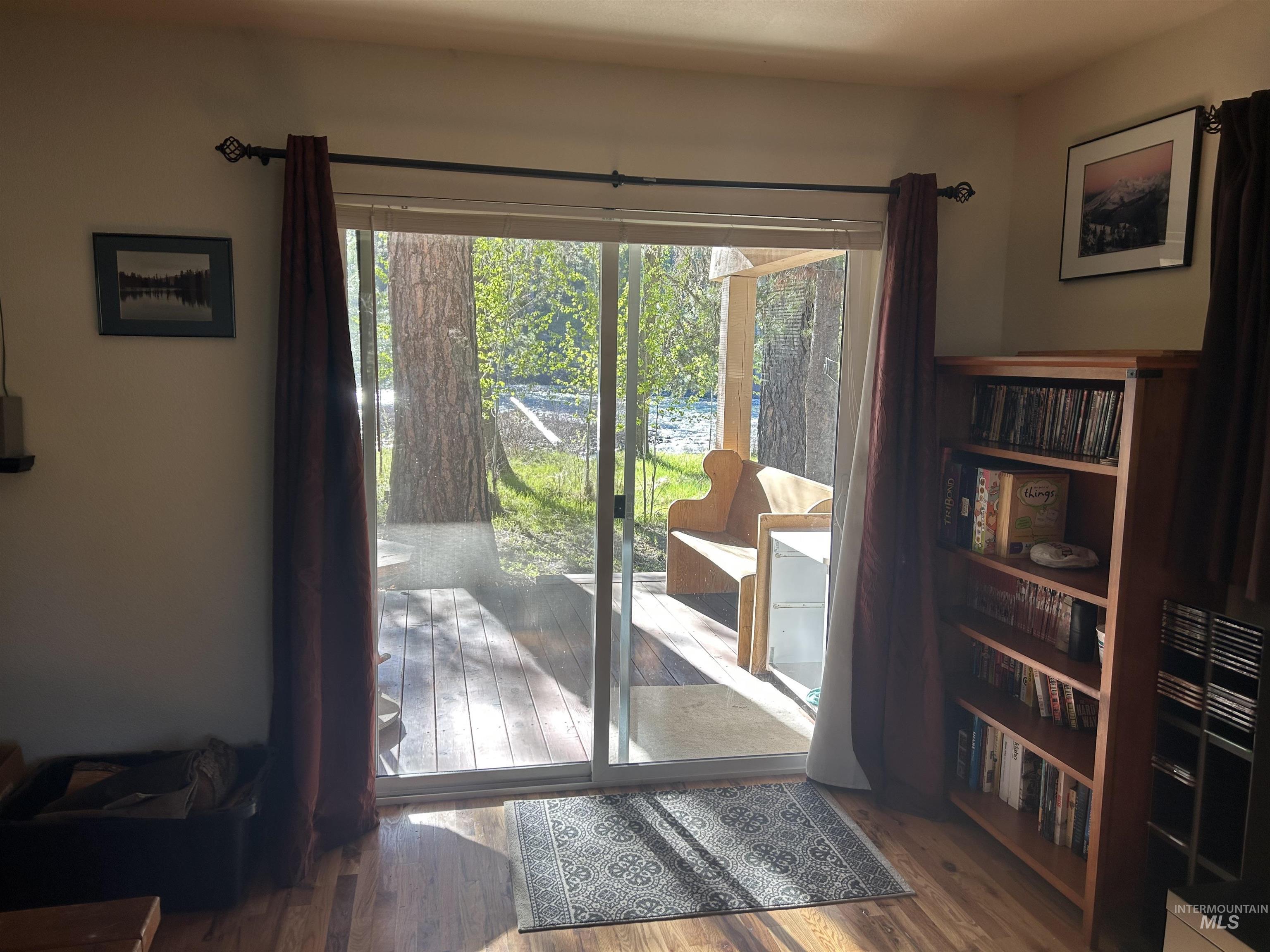 17 Bransons Dr Property Photo 13