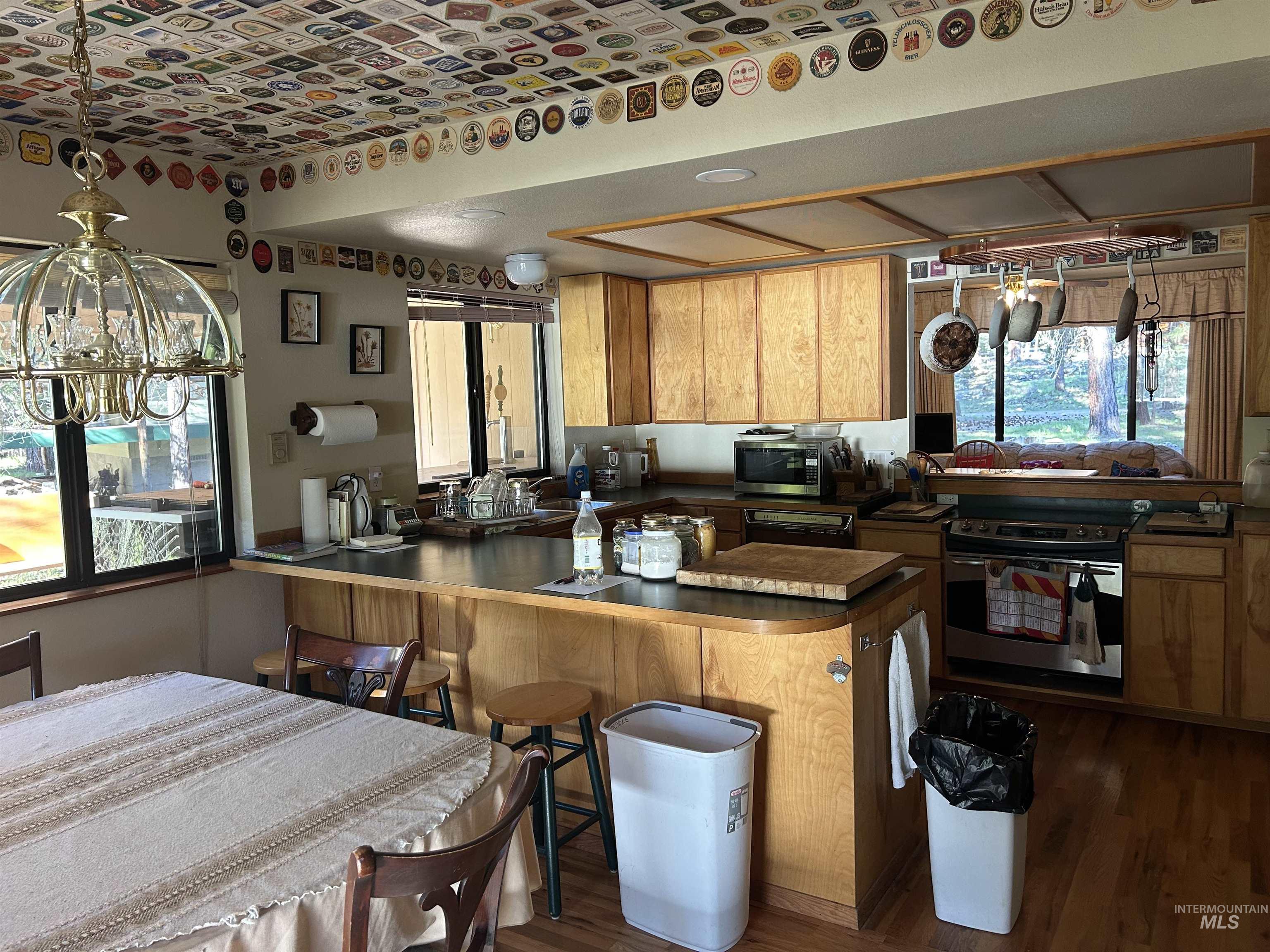 17 Bransons Dr Property Photo 18