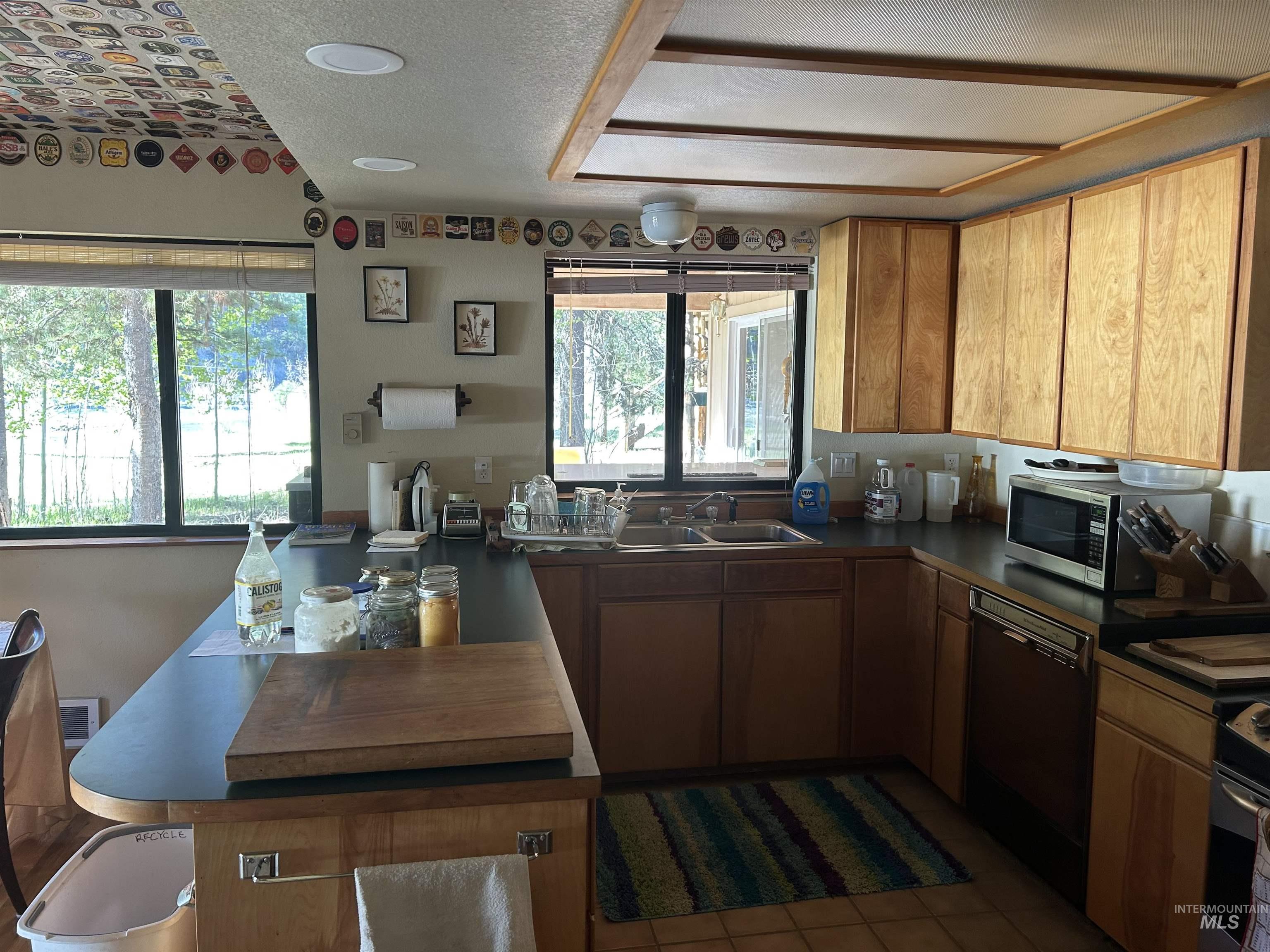 17 Bransons Dr Property Photo 20