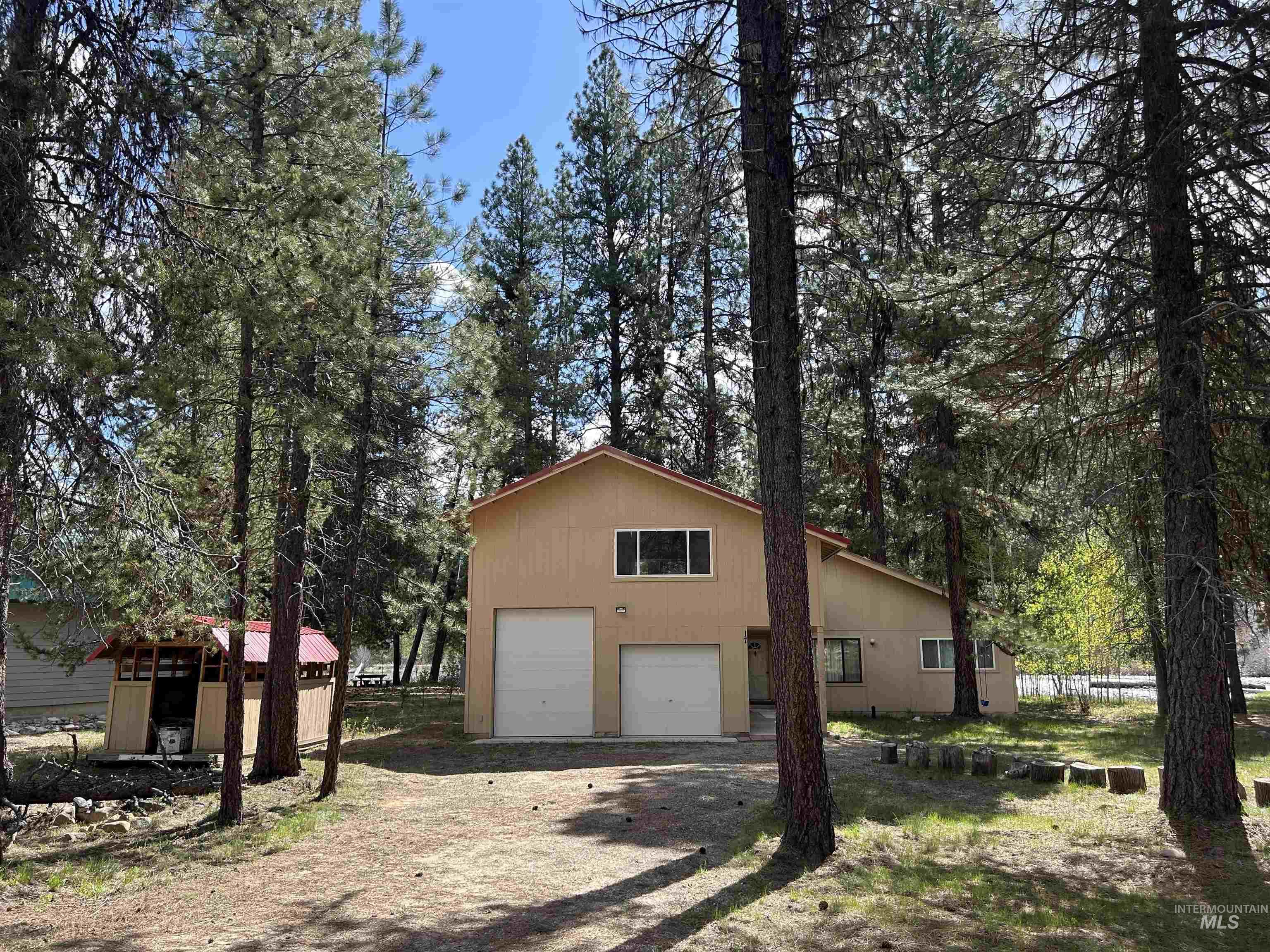 17 Bransons Dr Property Photo 34