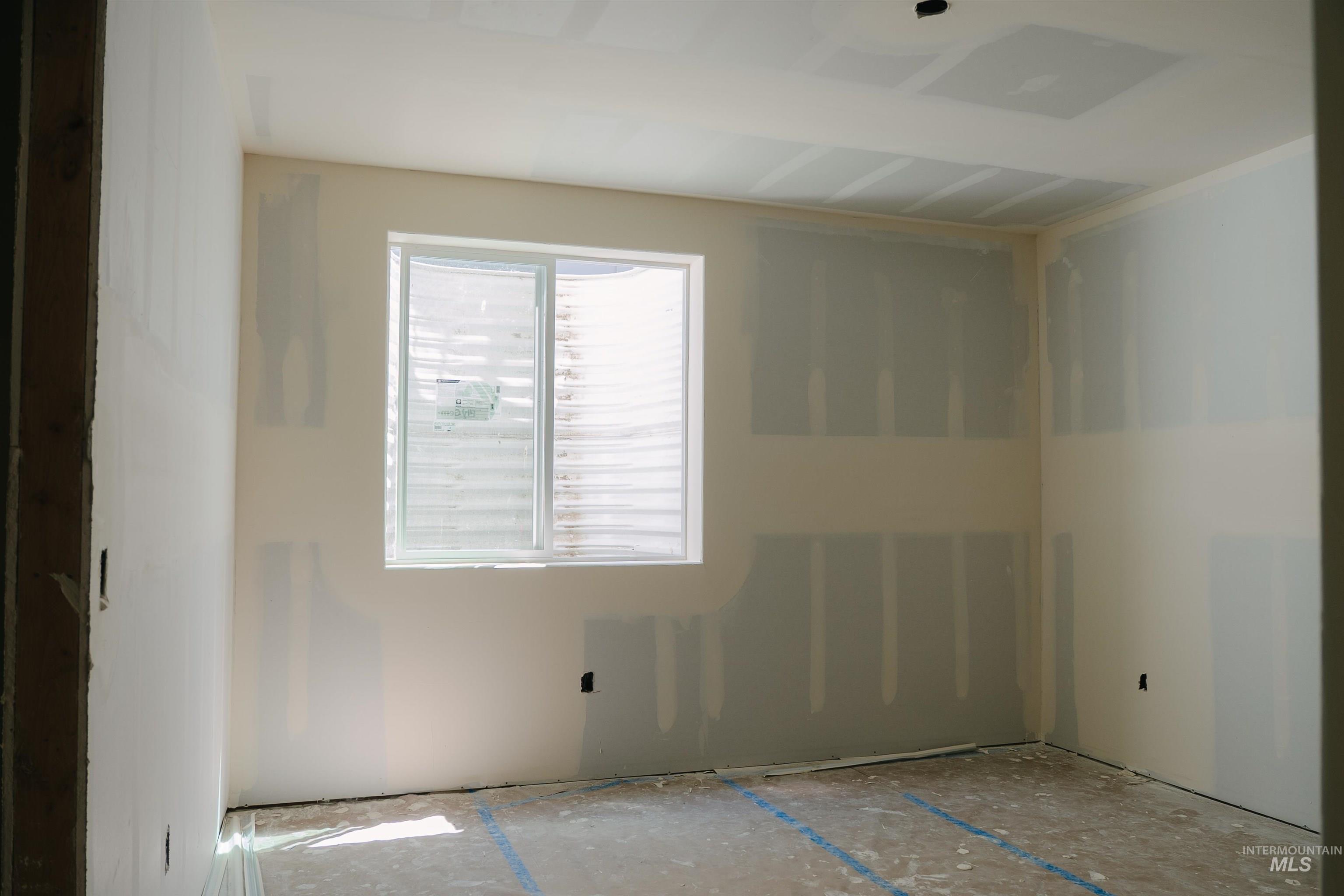 1442 Woodbury Drive 'surrey' Property Photo 11