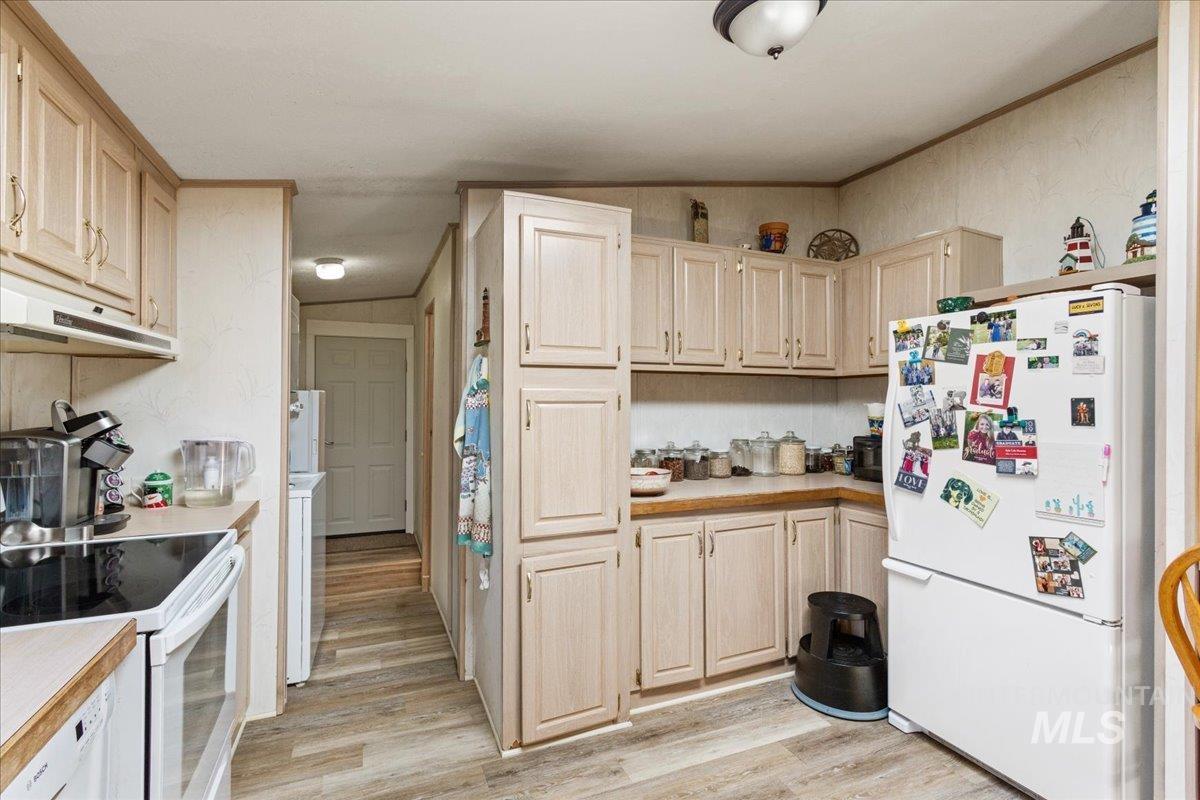 2206 W Oxford Circle Property Photo 15