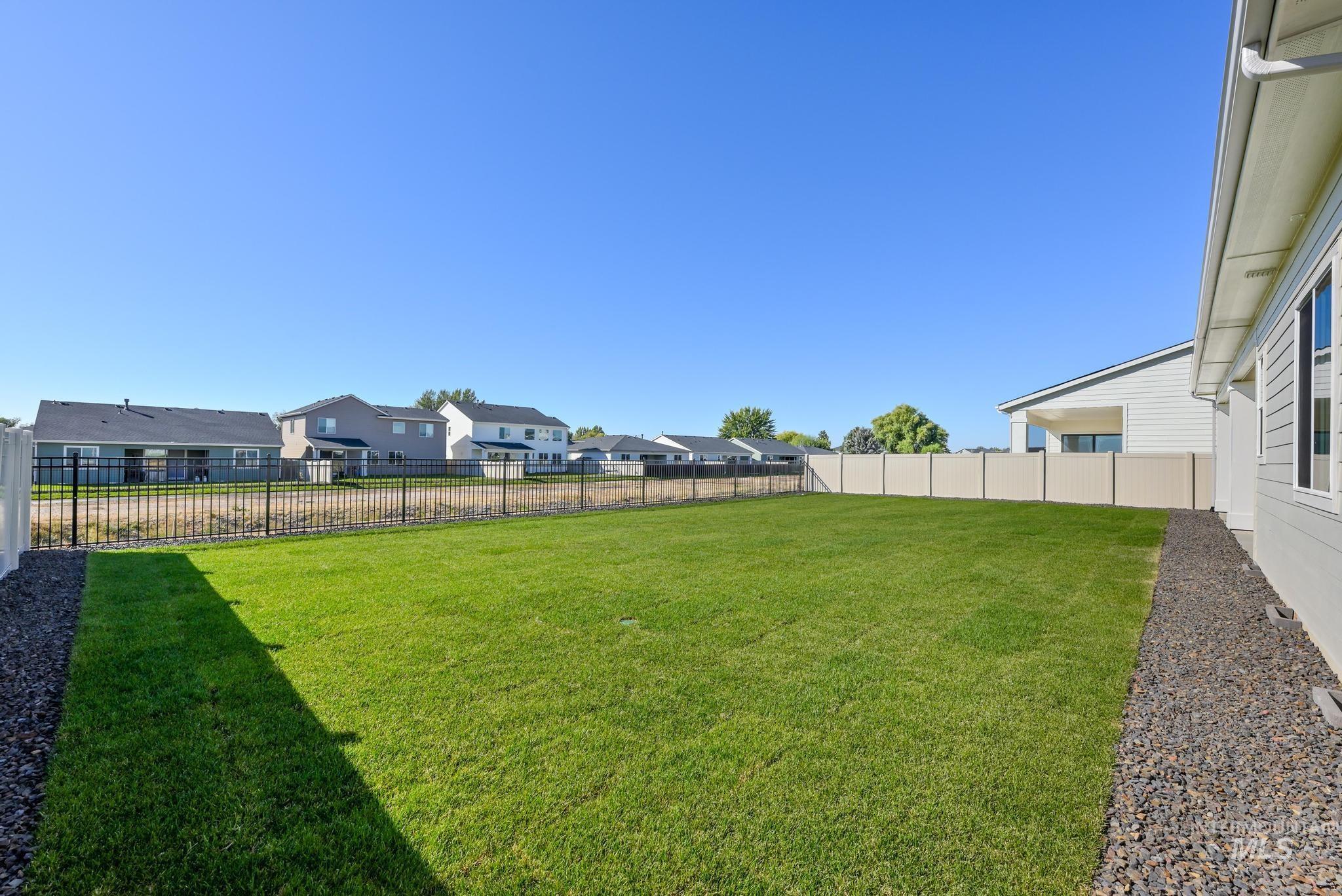 9049 W Purple Martin St Property Photo 32