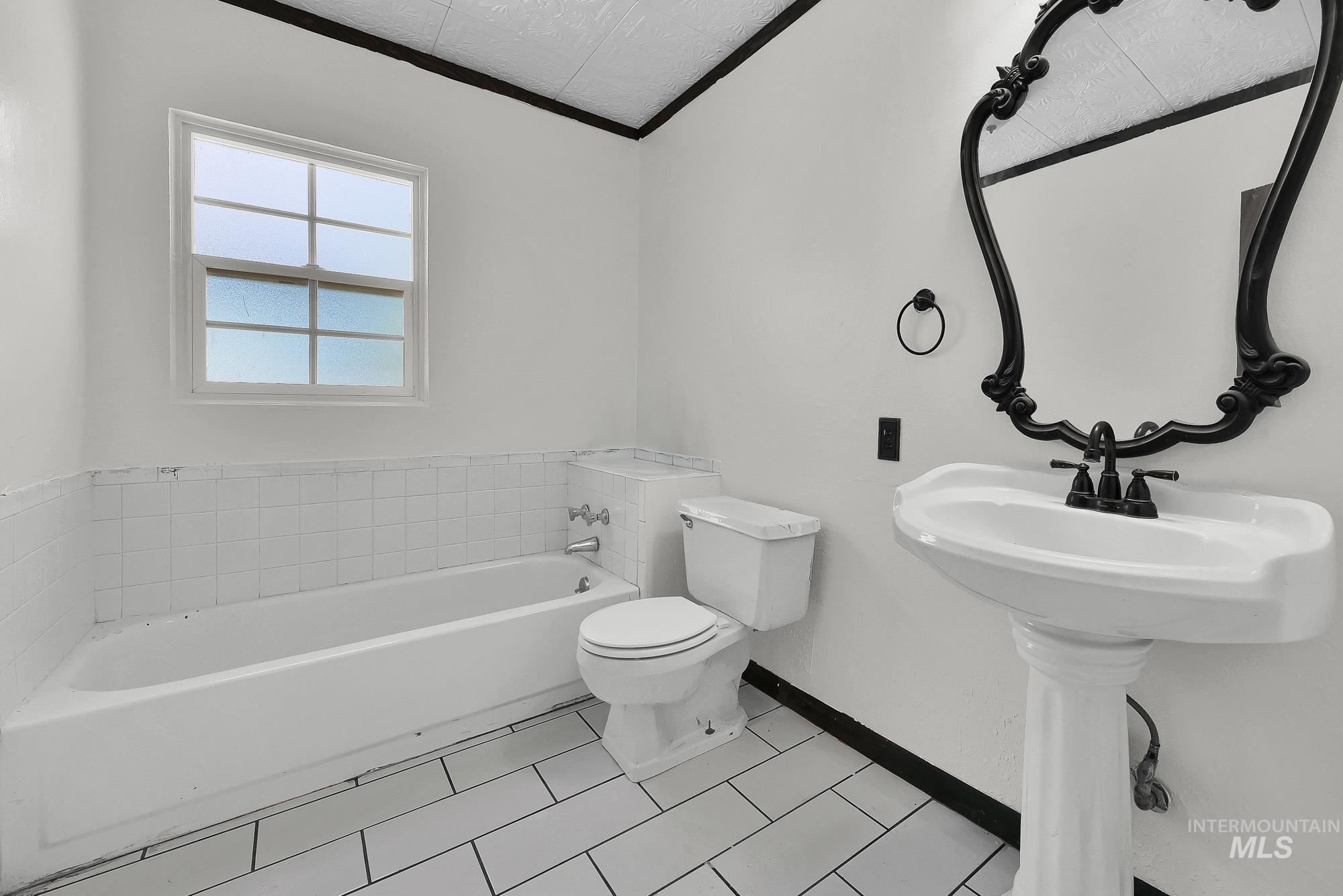 808 N A Street Property Photo 14