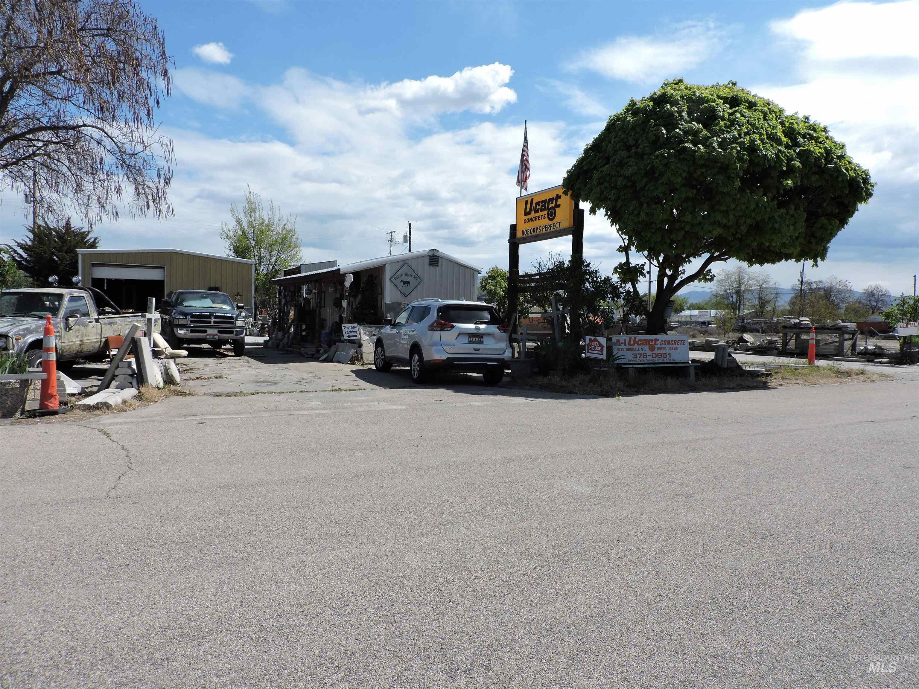 4776 Goodall Property Photo 1