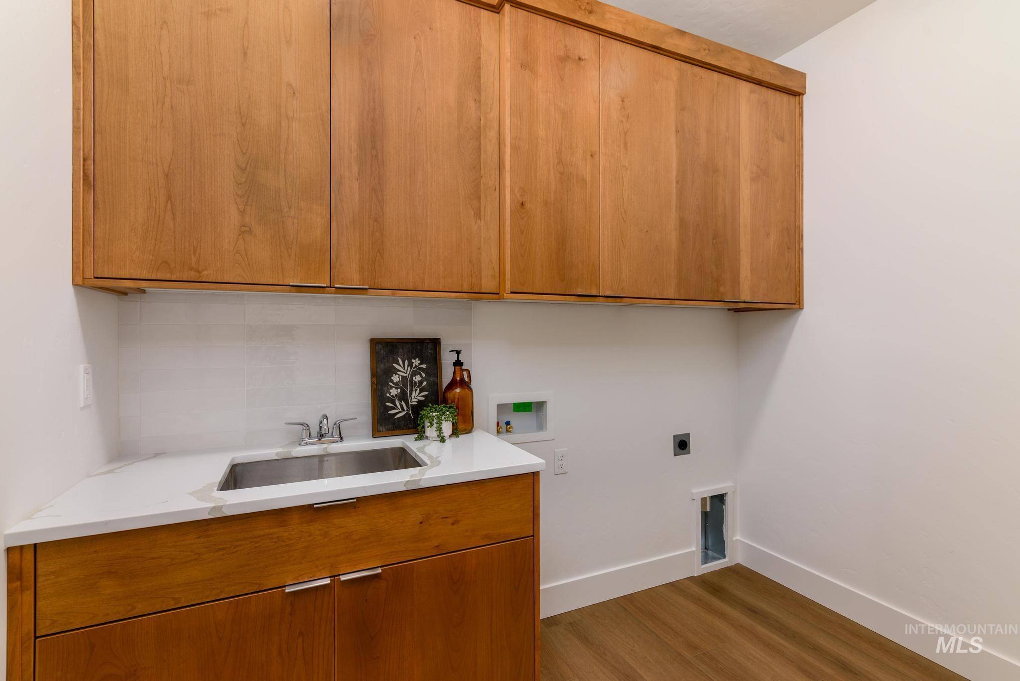 821 Friar Plum St Property Photo 9