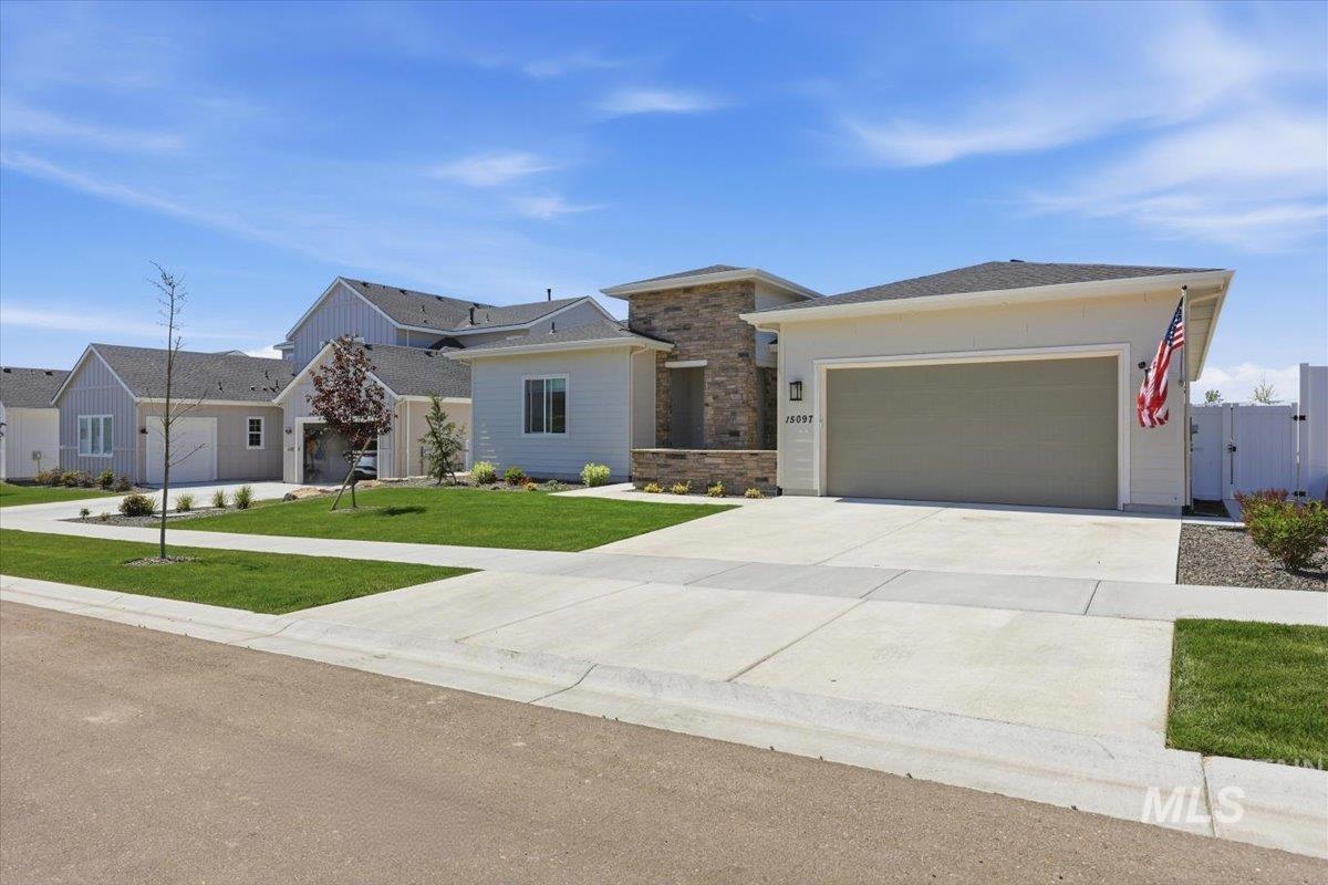 15097 Steel Cloud Ave Property Photo 4