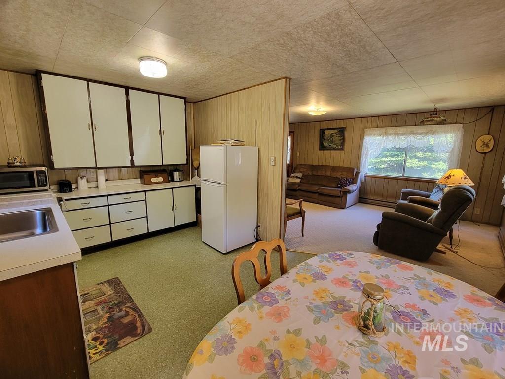 607/11 S Main Street Property Photo 9