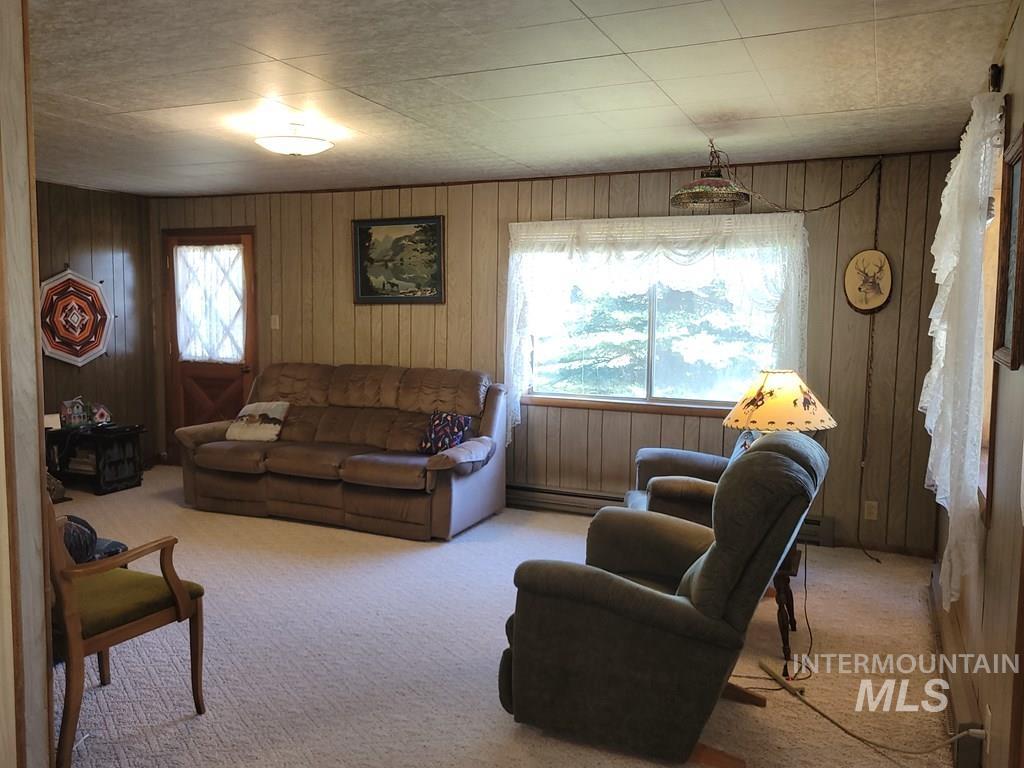 607/11 S Main Street Property Photo 10