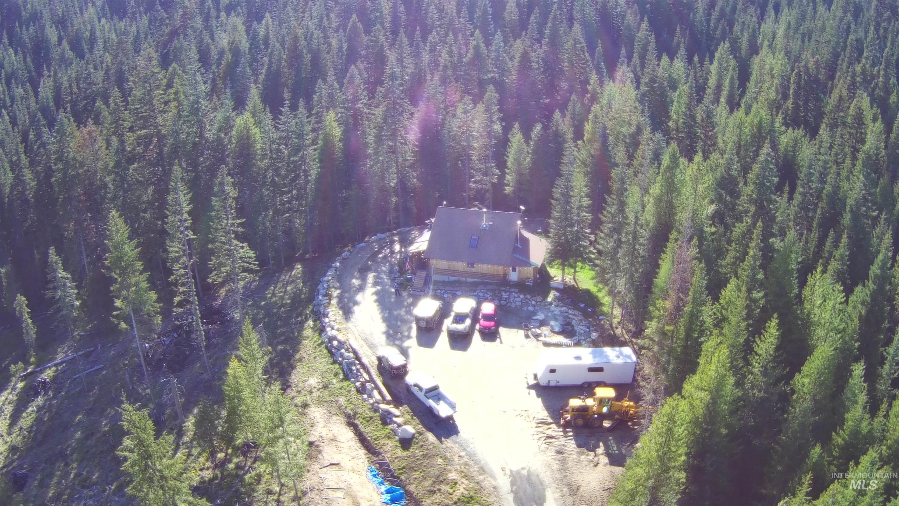 176 Buffalo Gulch Rd. Property Photo 9