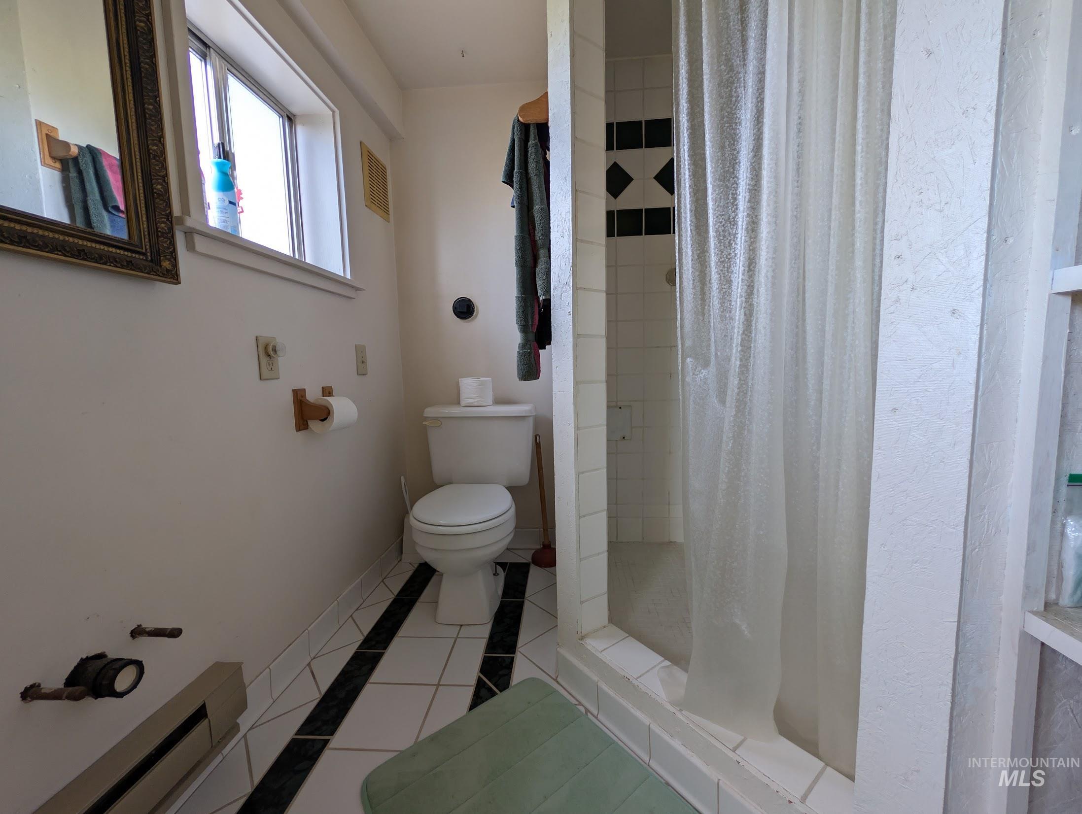 2127 Hwy 95 Property Photo 37