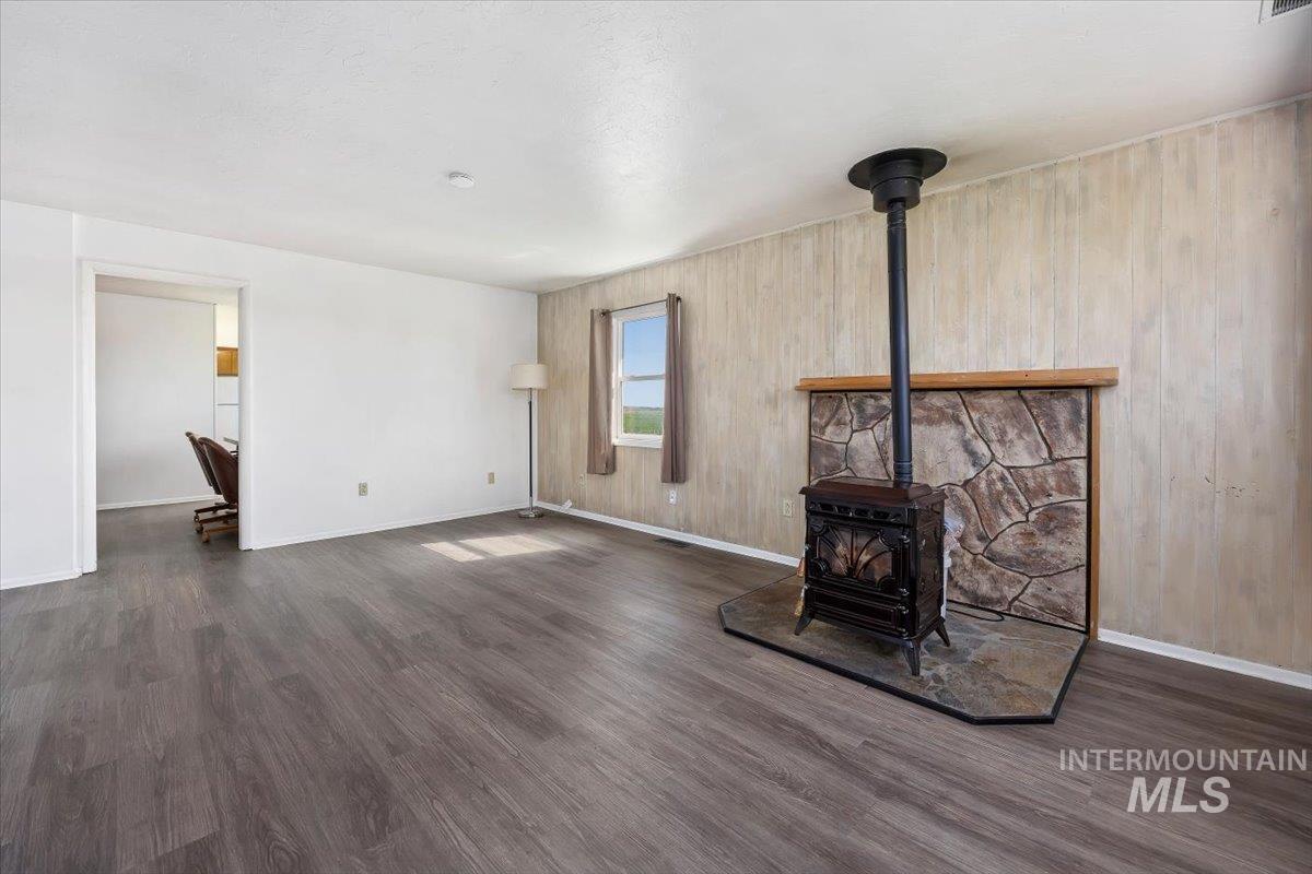 622 E 3600 N Property Photo 5