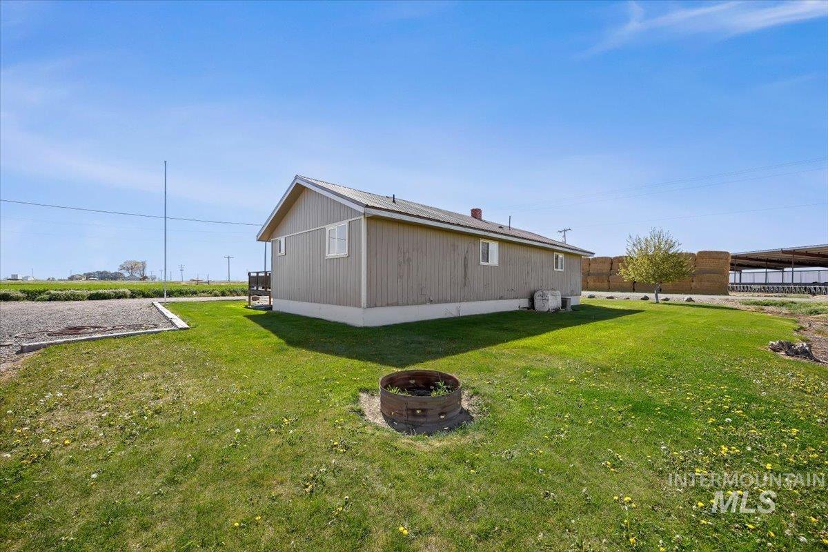 622 E 3600 N Property Photo 17