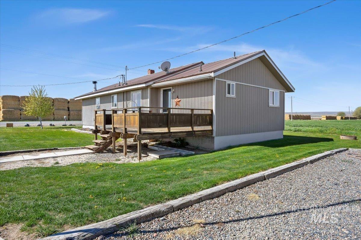 622 E 3600 N Property Photo 18