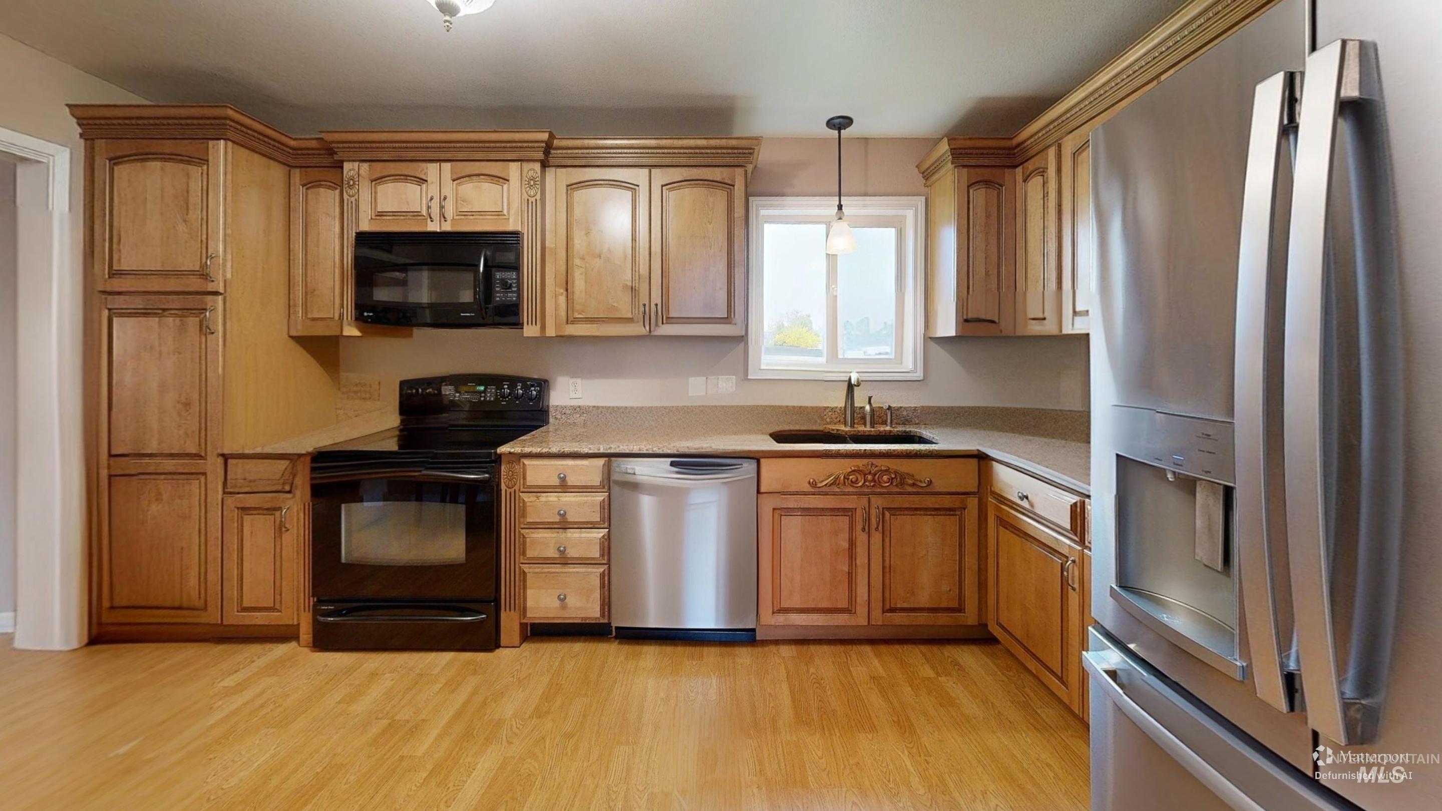 1206 21st Ave Property Photo 2