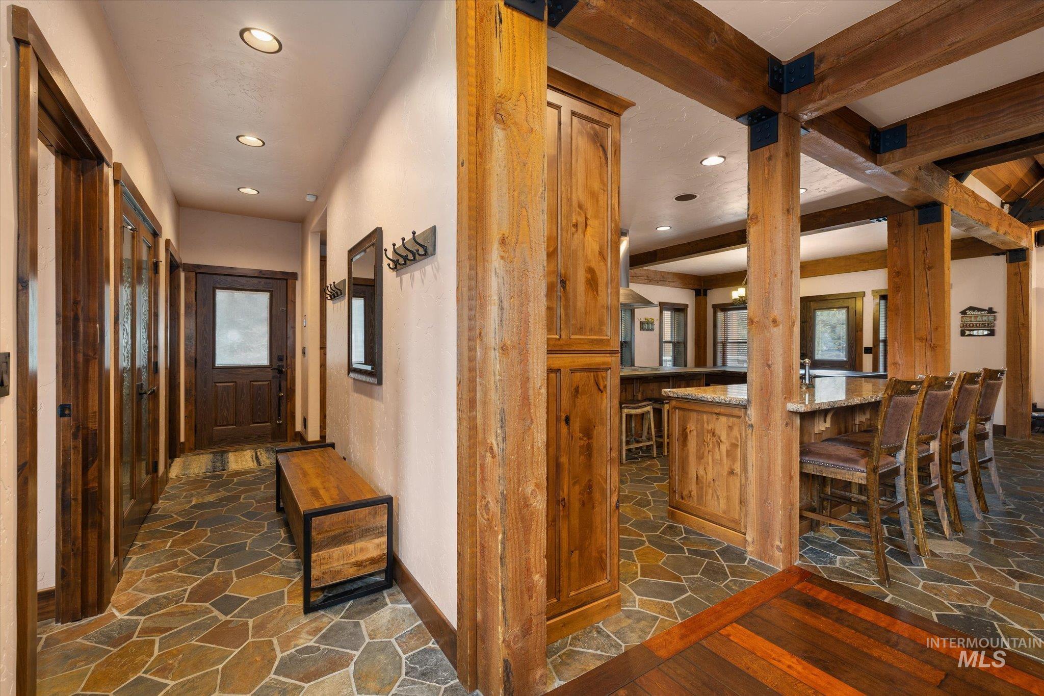 14 Pointe At Goldfork Ct Property Photo 19