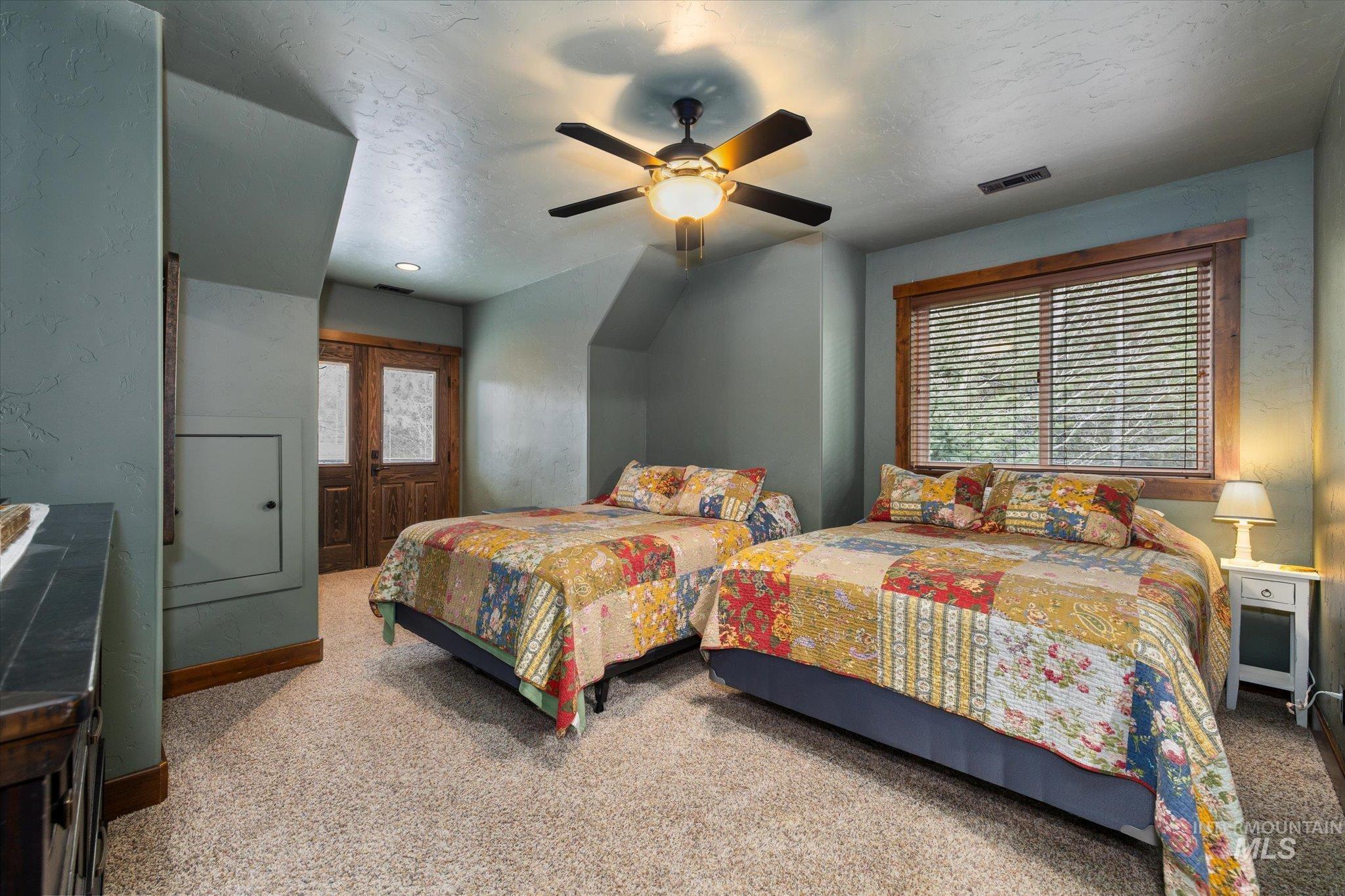 14 Pointe At Goldfork Ct Property Photo 35