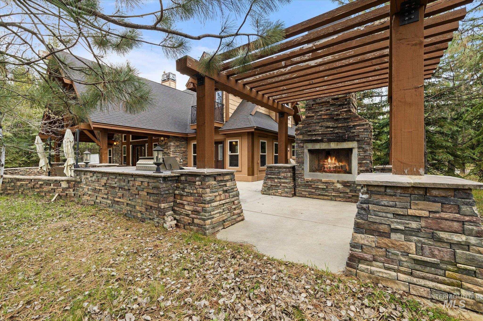 14 Pointe At Goldfork Ct Property Photo 39
