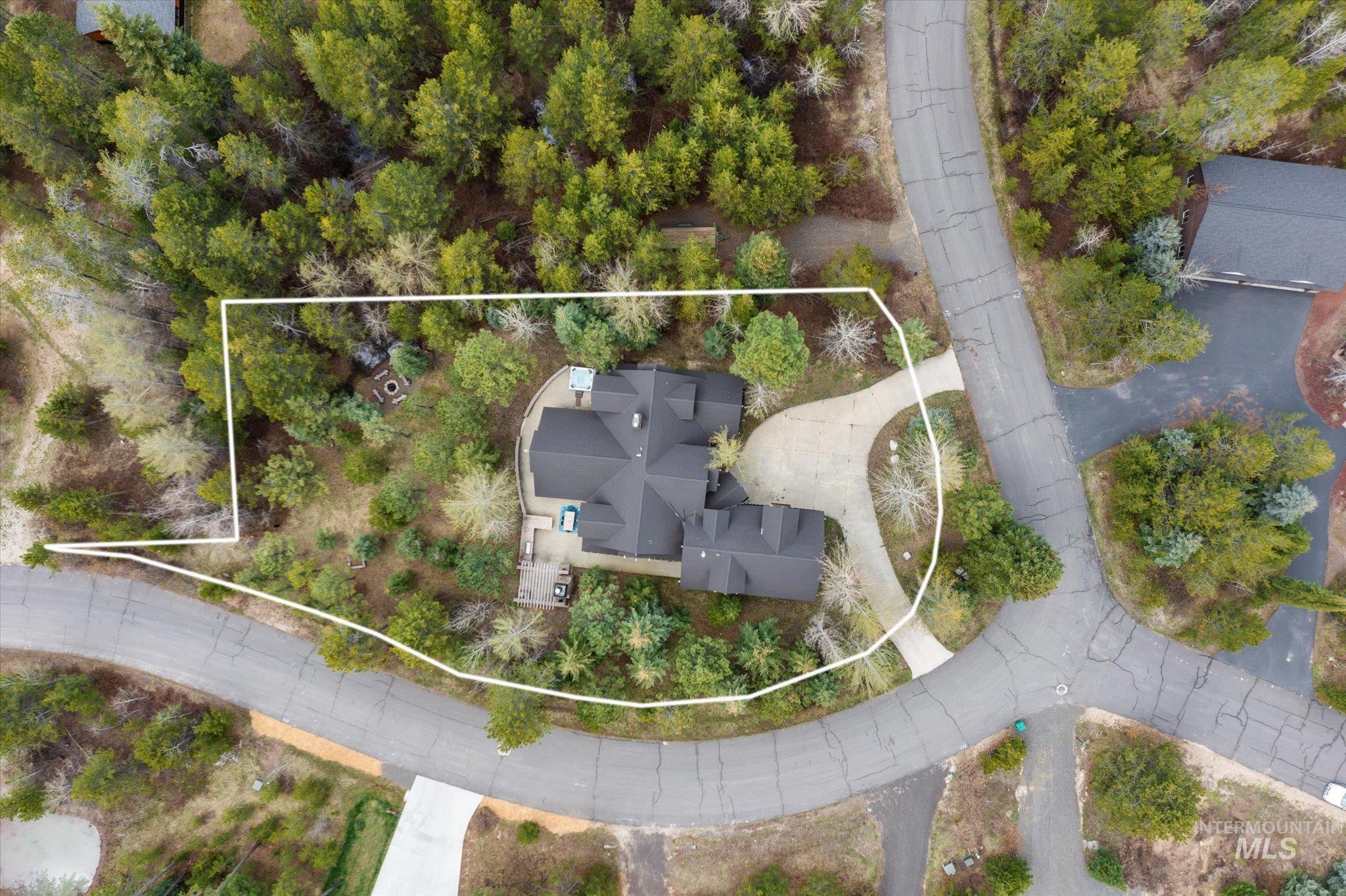 14 Pointe At Goldfork Ct Property Photo 45