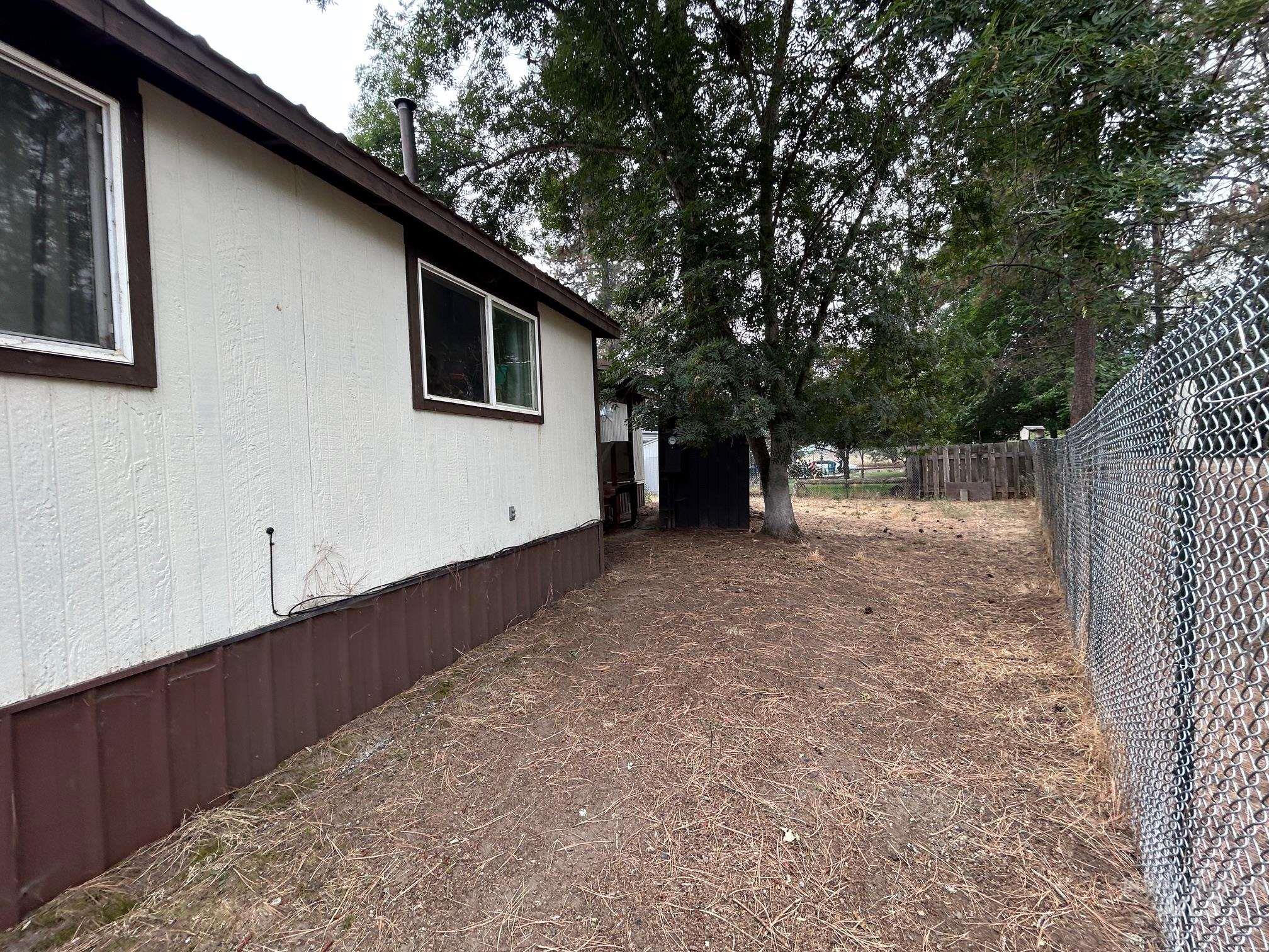 17 Chinook Lane Property Photo 15