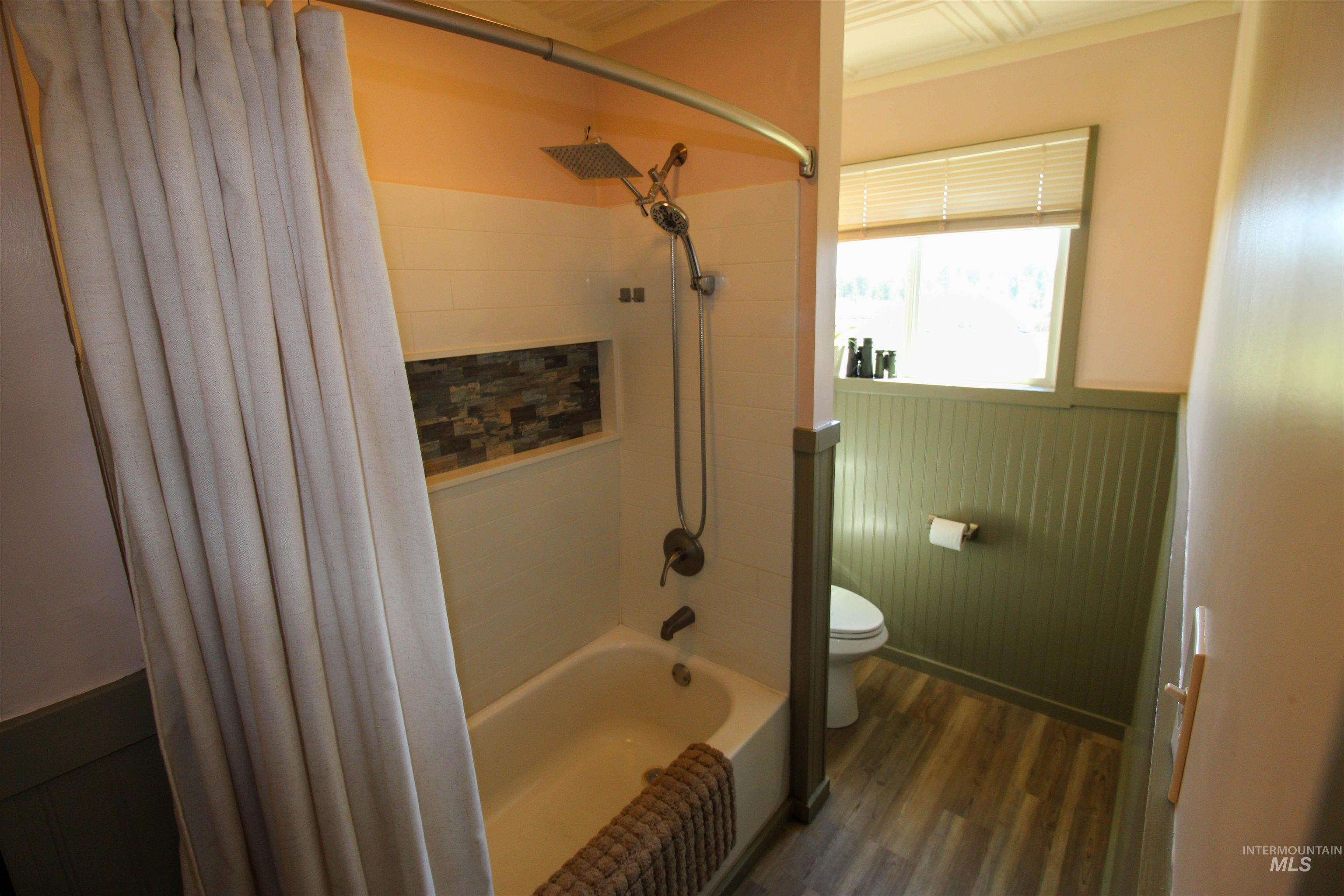 1254 Stuart Rd Property Photo 10