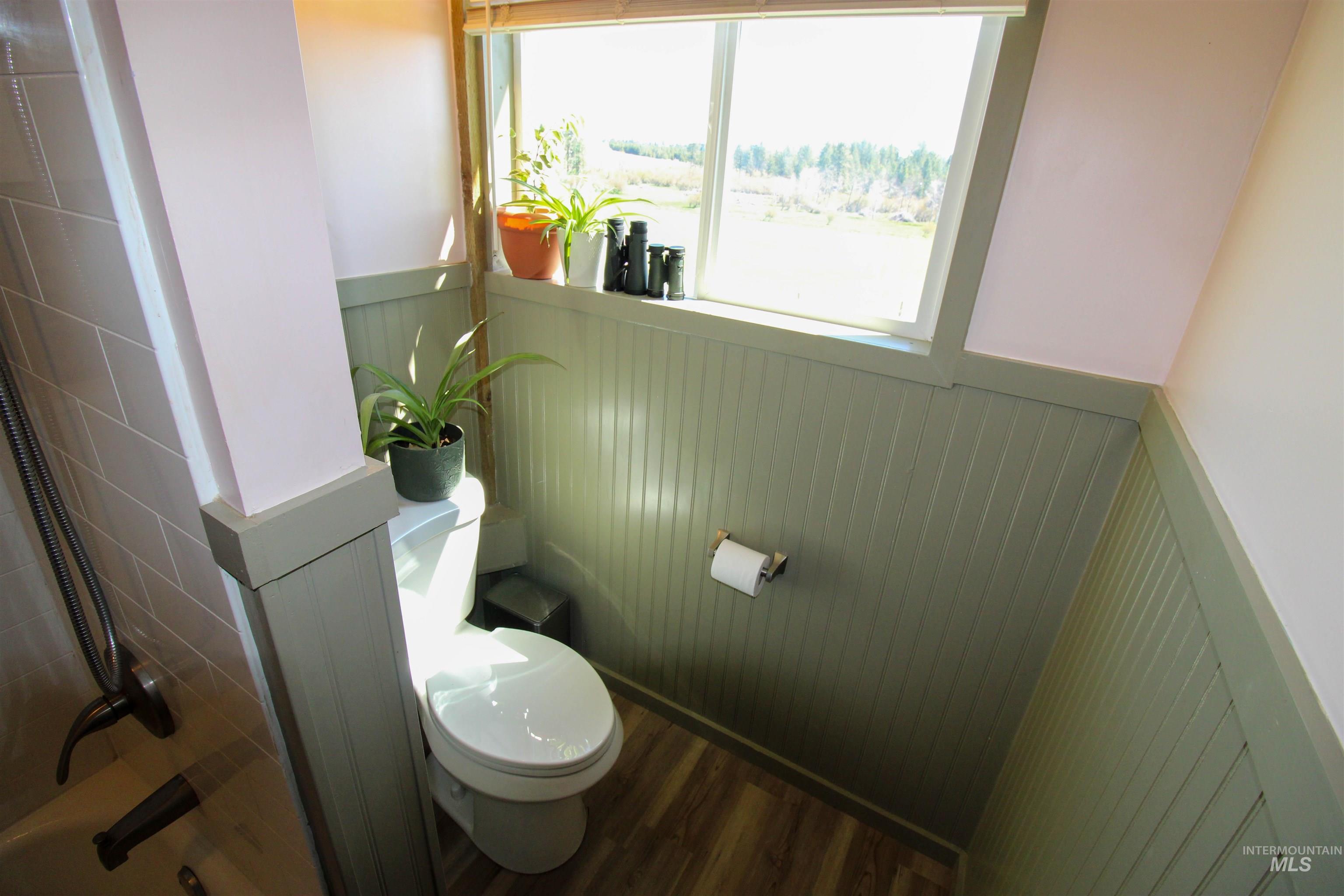 1254 Stuart Rd Property Photo 12