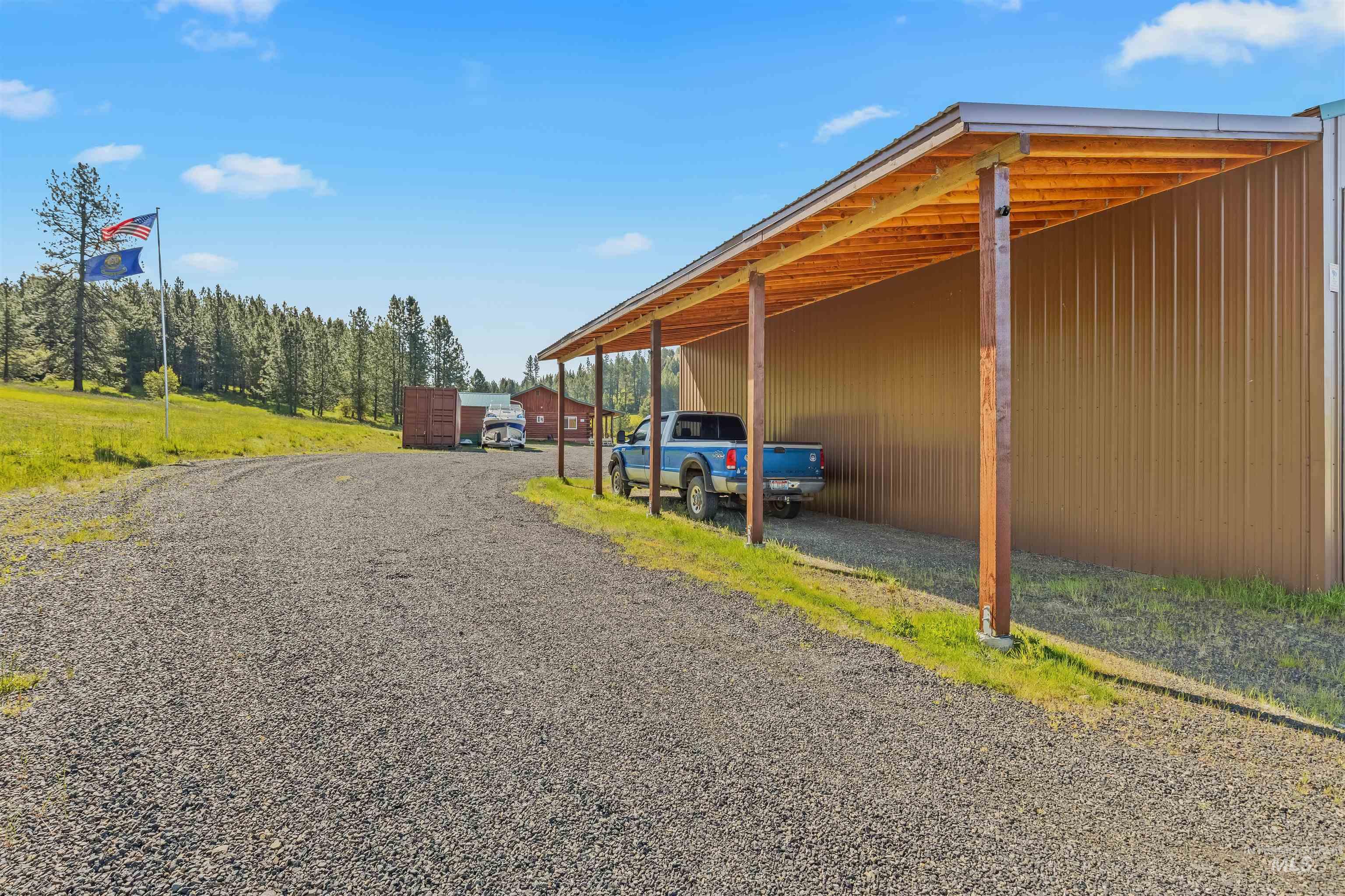 830 Leitch Creek Road Property Photo 43
