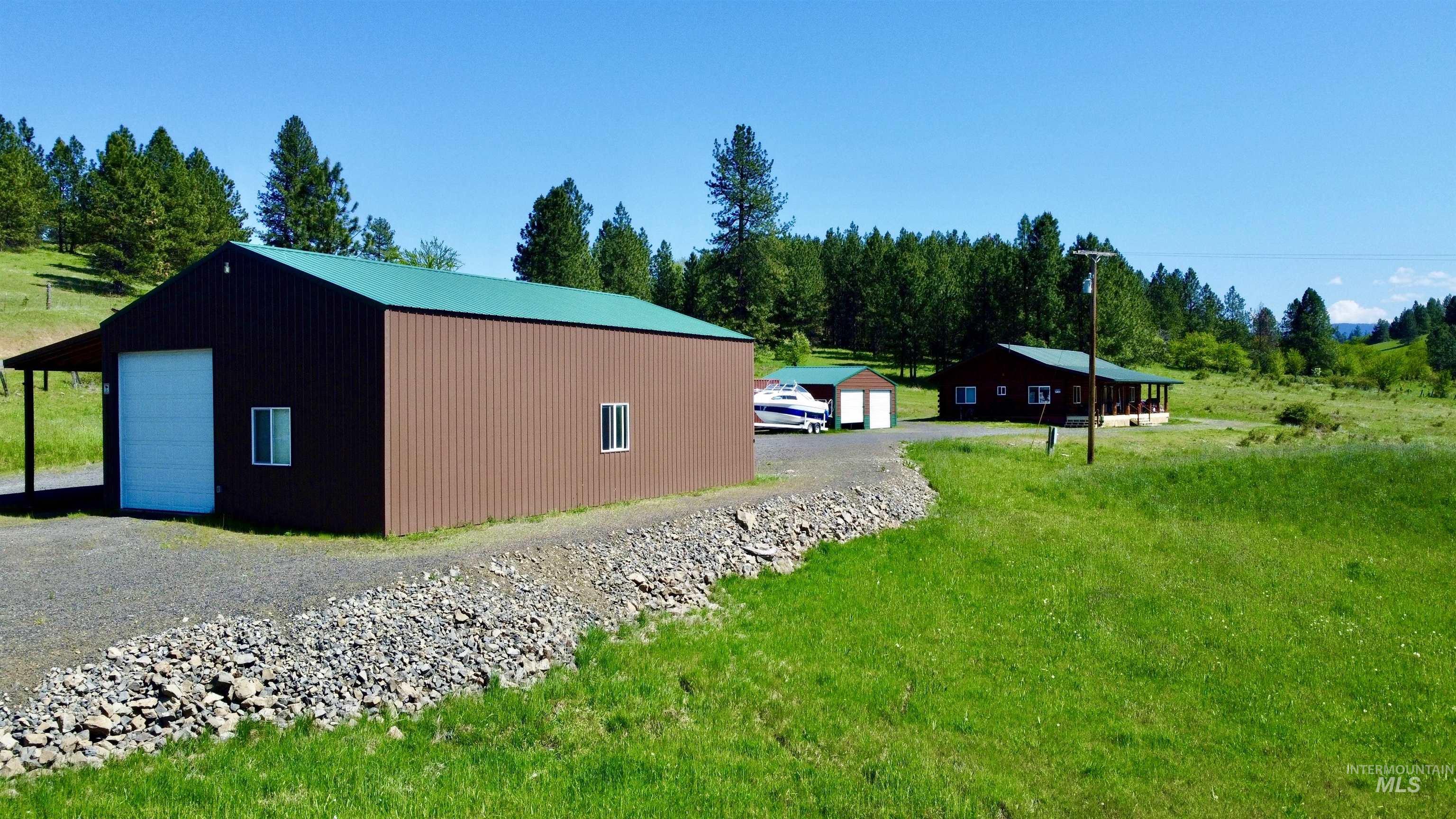 830 Leitch Creek Road Property Photo 46