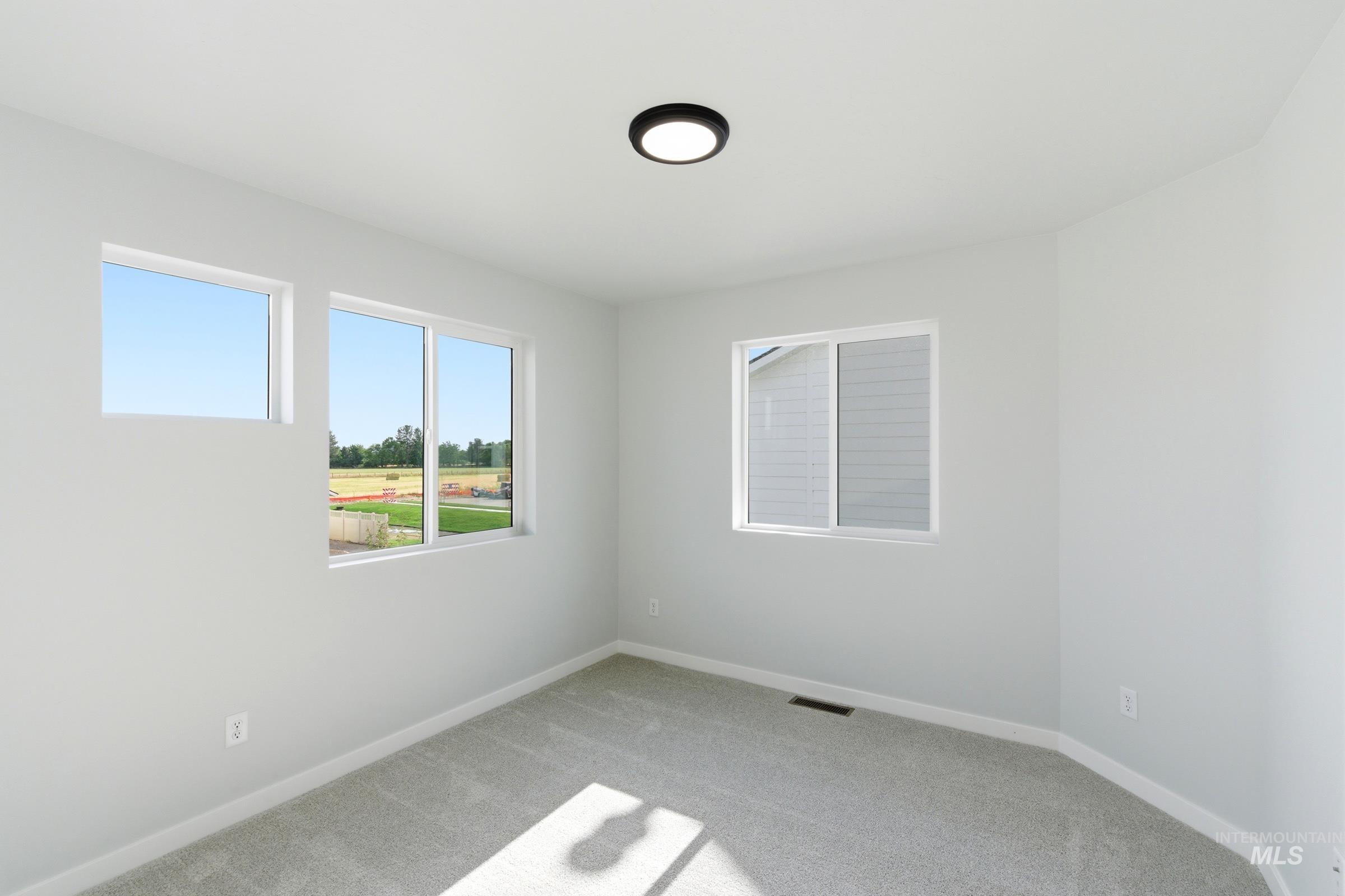 7312 W Trumbull Ct Property Photo 15