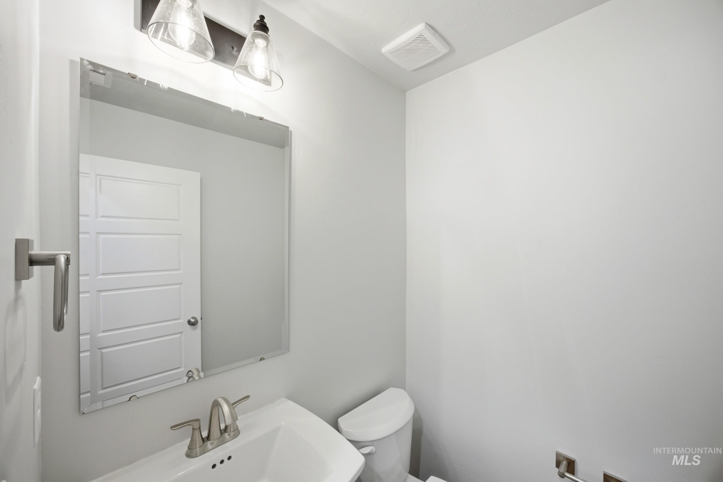7326 W Trumbull Ct Property Photo 12
