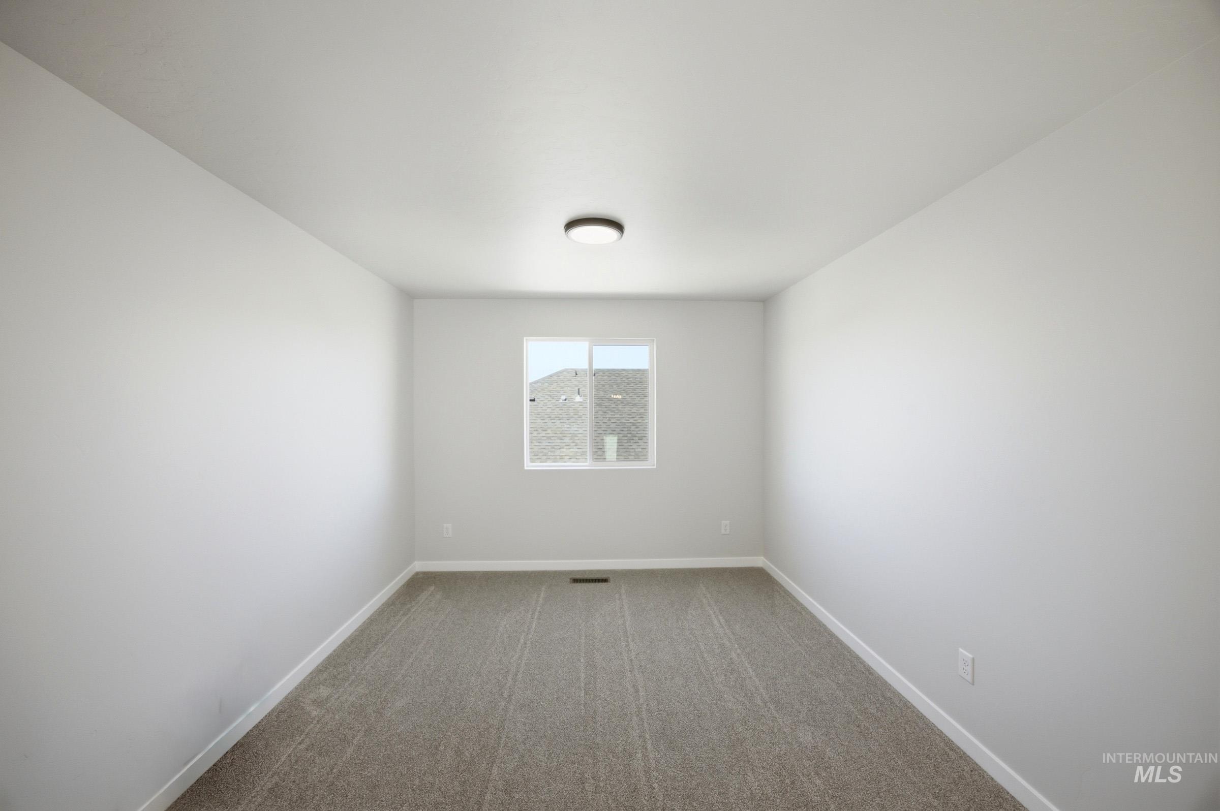 7326 W Trumbull Ct Property Photo 13