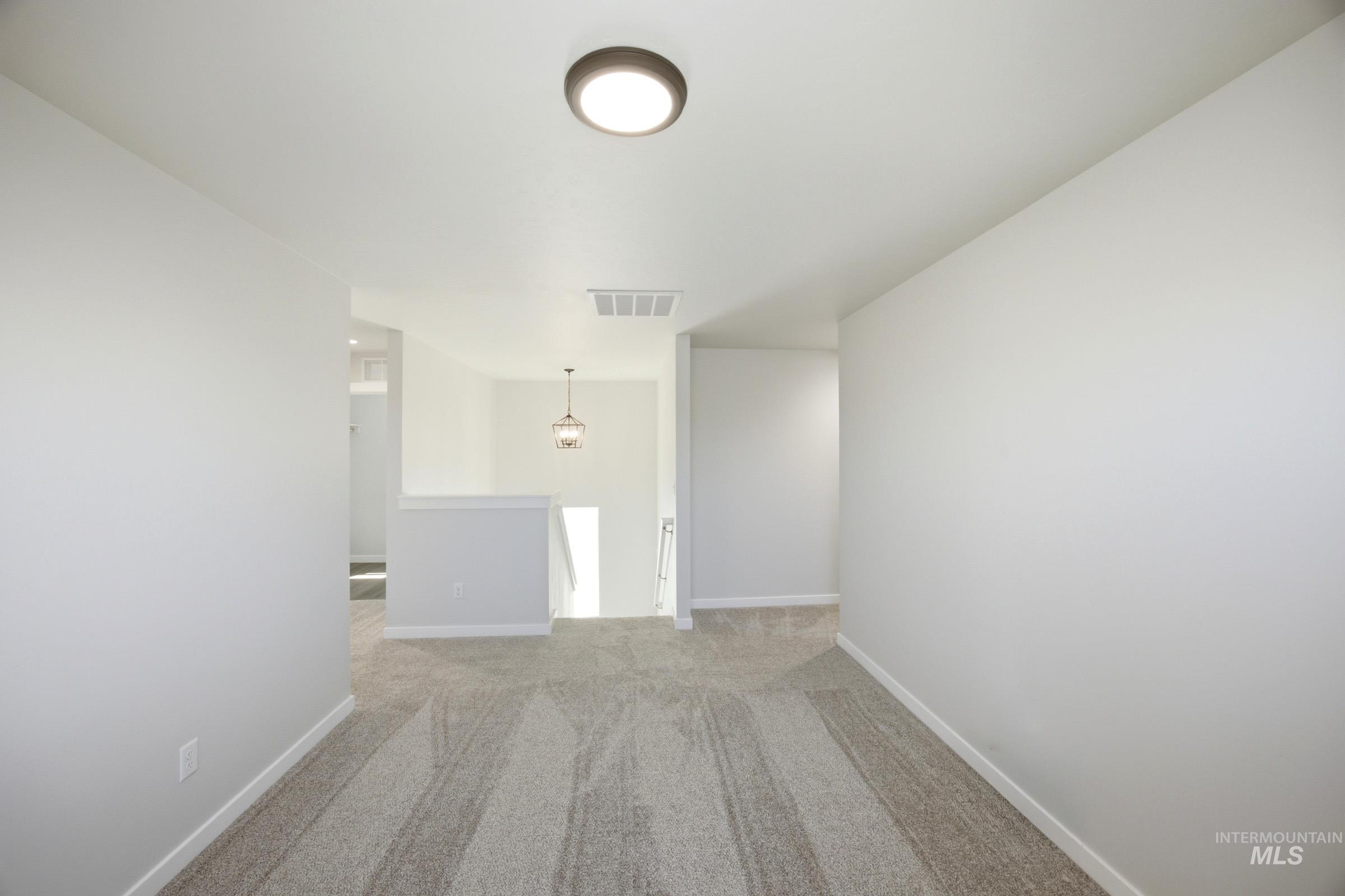 7326 W Trumbull Ct Property Photo 14