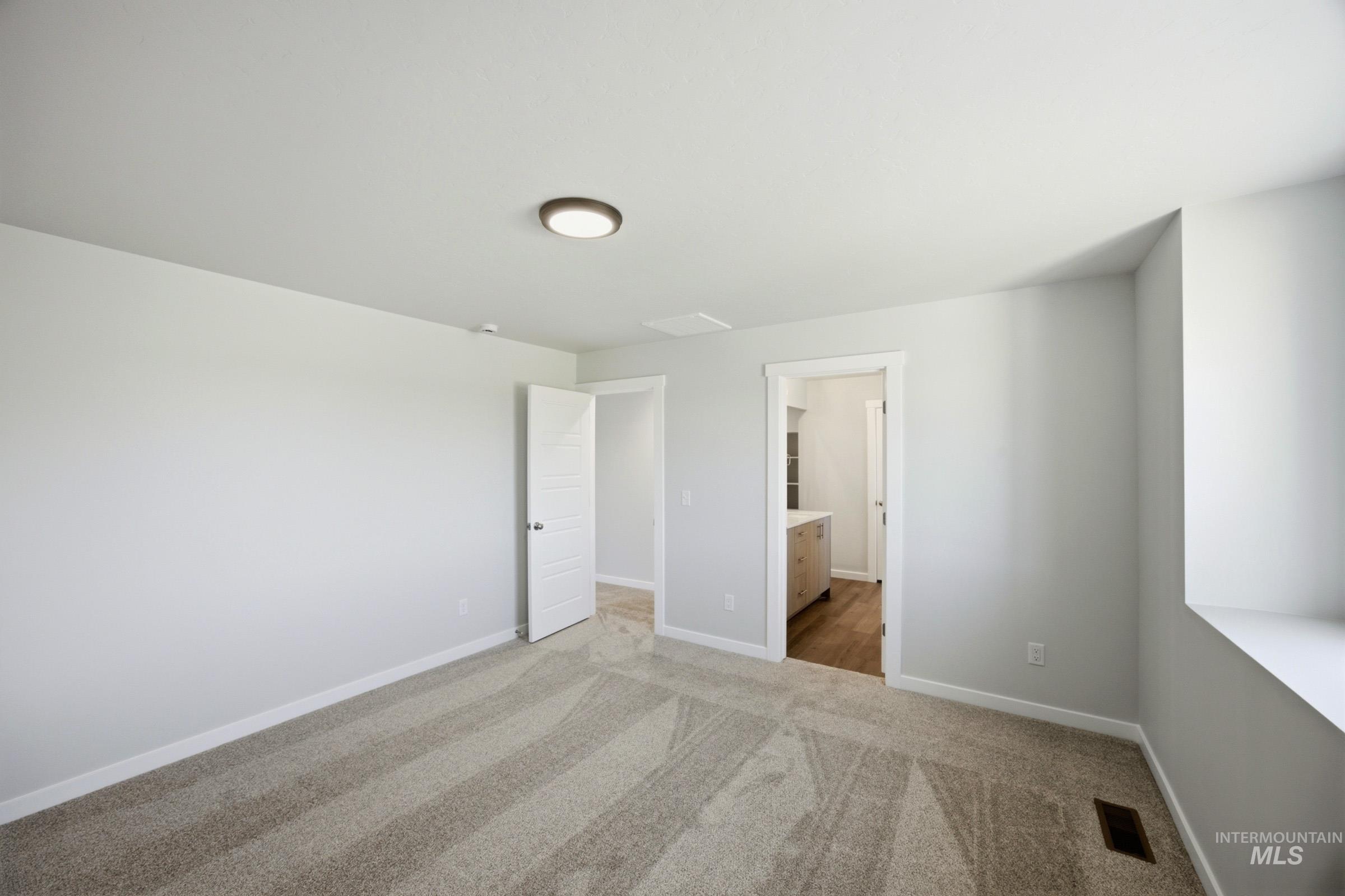 7326 W Trumbull Ct Property Photo 16