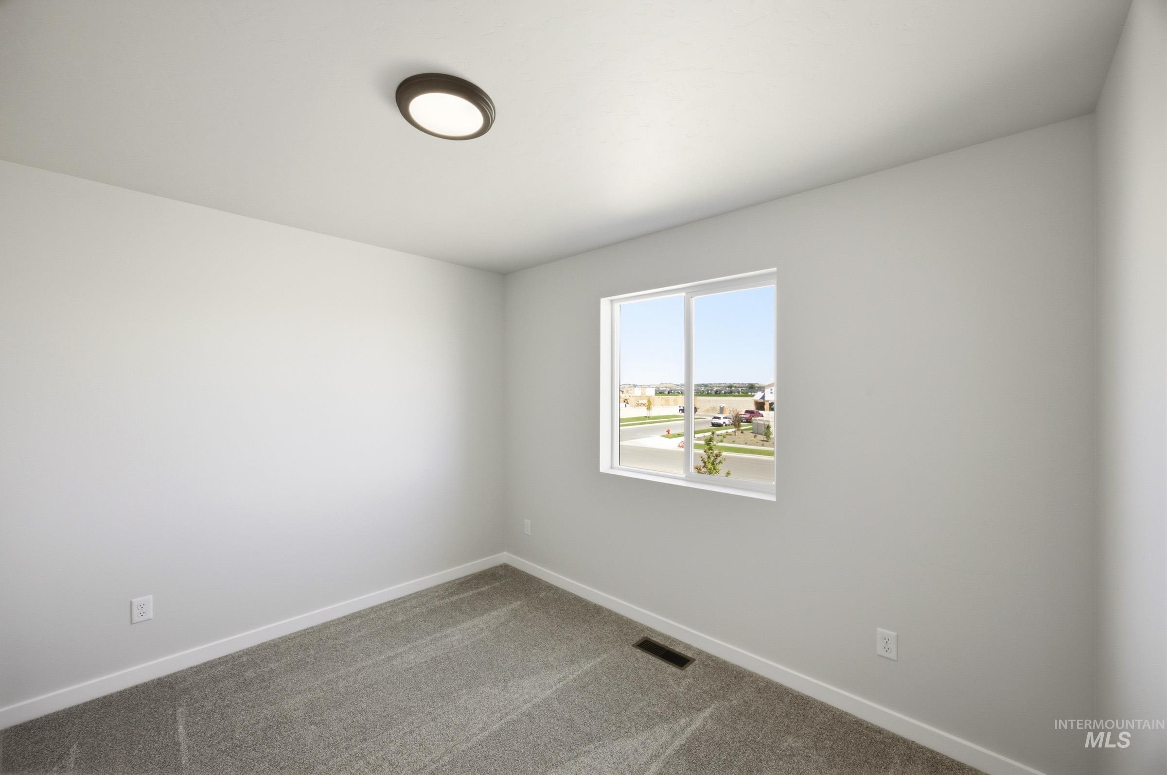 7326 W Trumbull Ct Property Photo 24
