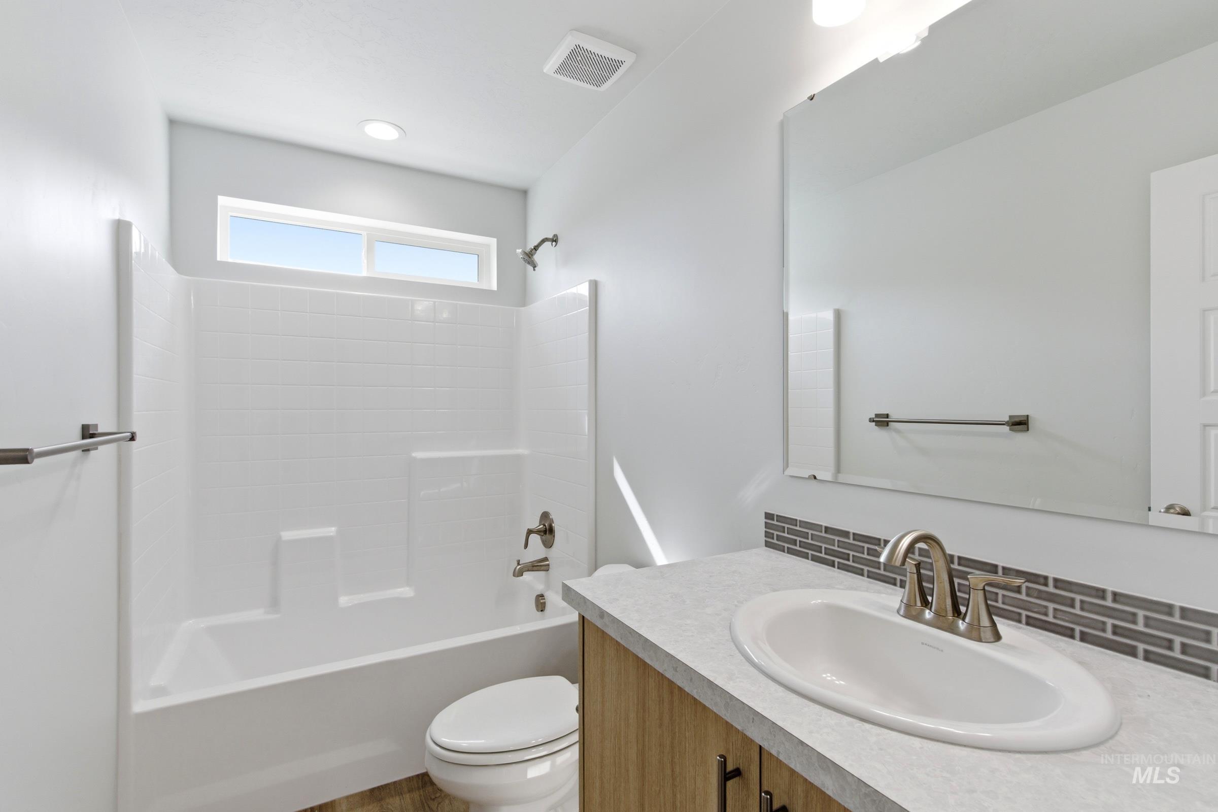 7462 W Trumbull Ct Property Photo 19