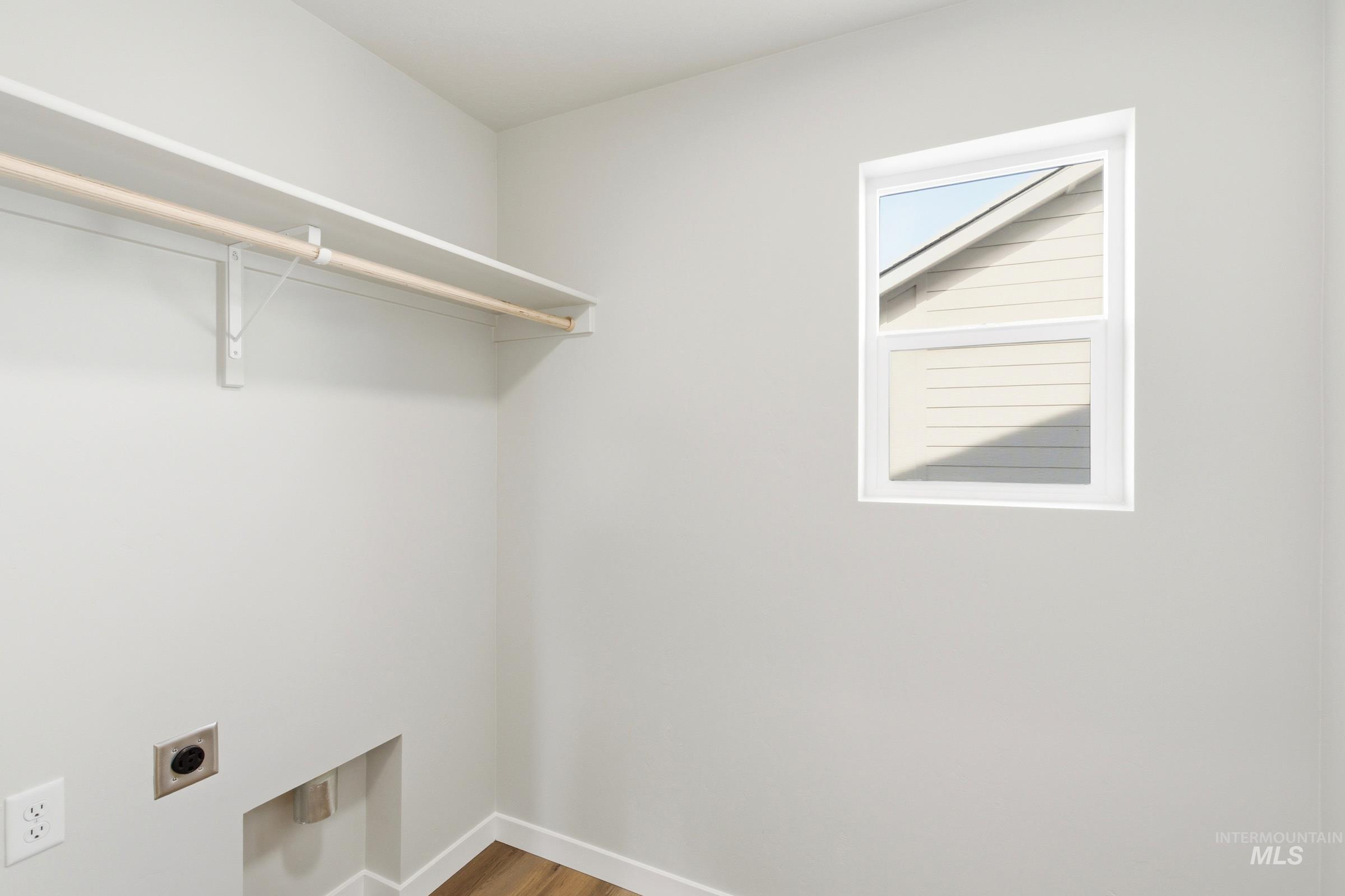 7458 W Trumbull Ct Property Photo 15