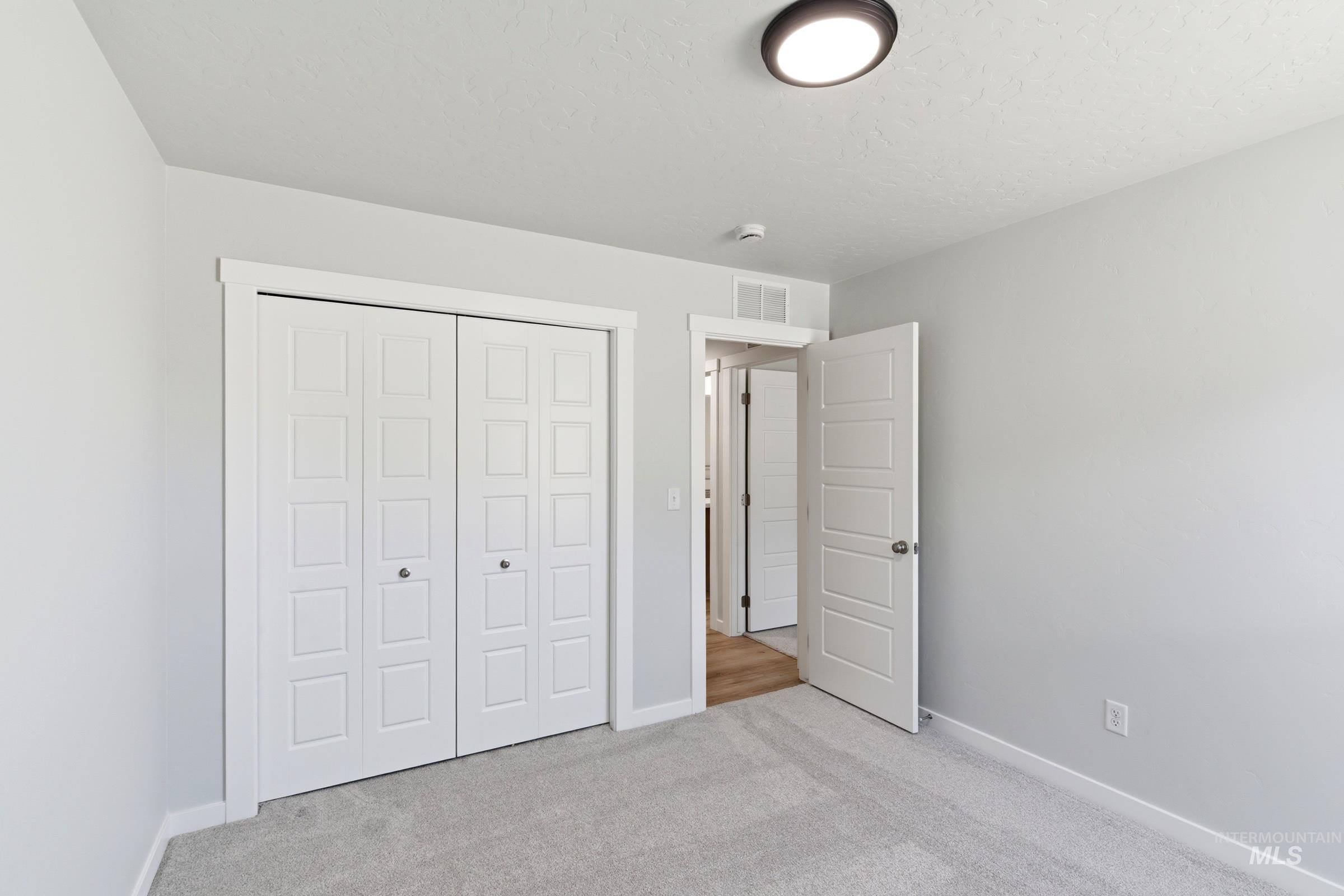 6502 W Plateau Creek Dr Property Photo 16