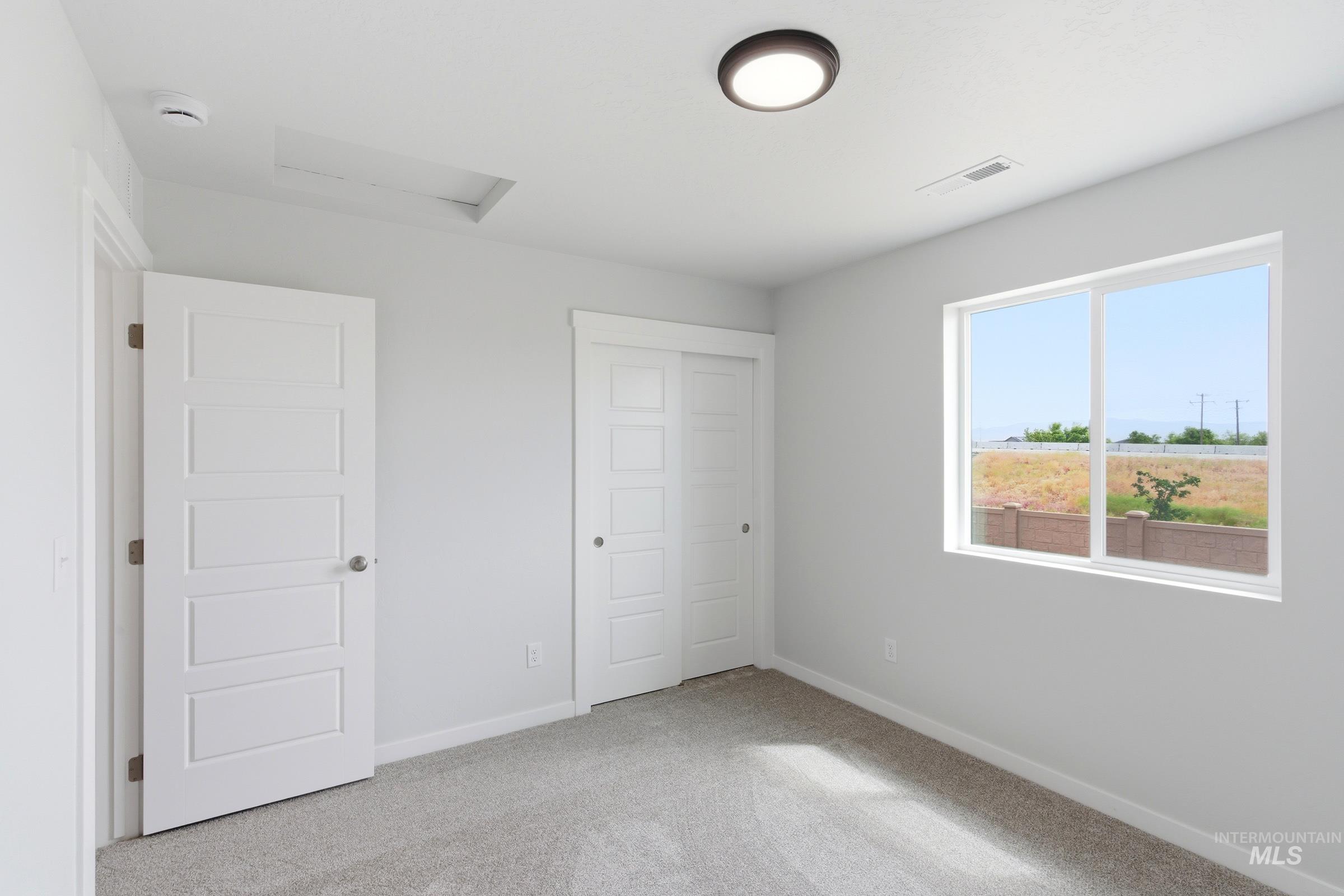 4384 N Alameda Creek Ave Property Photo 18