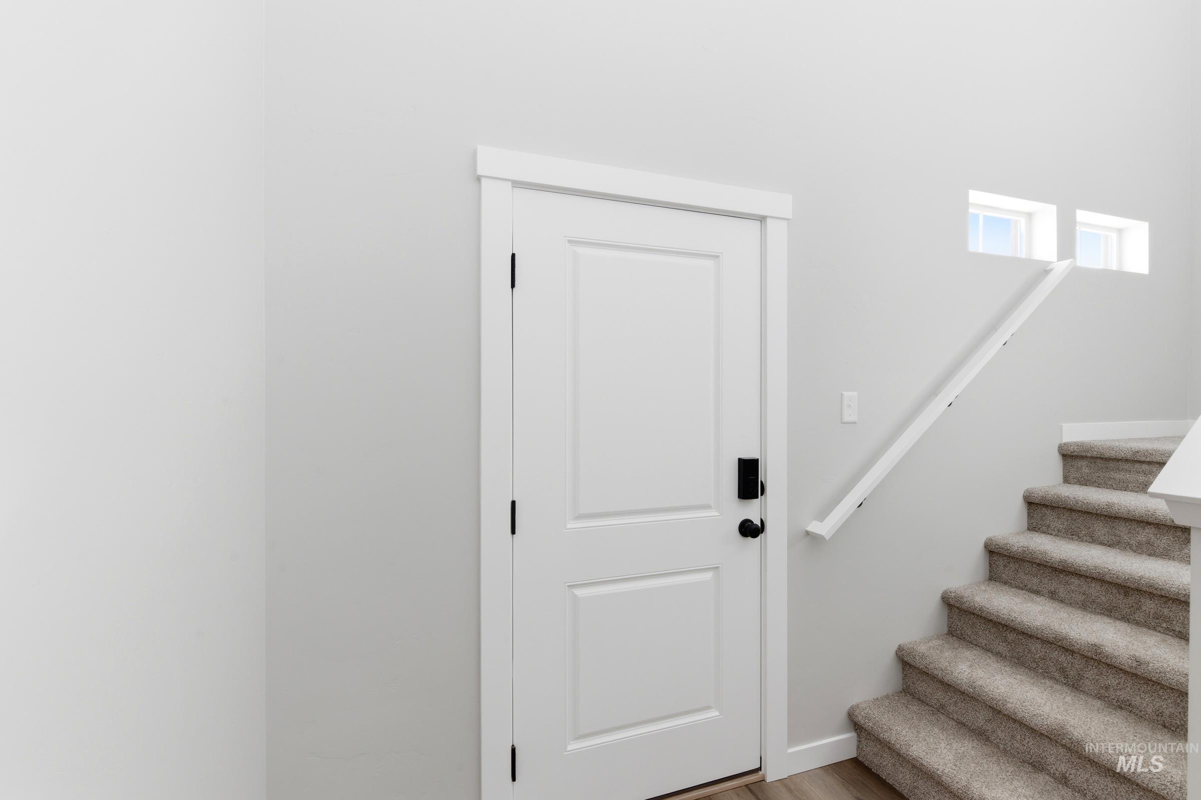 4242 N Camp Creek Ave Property Photo 2