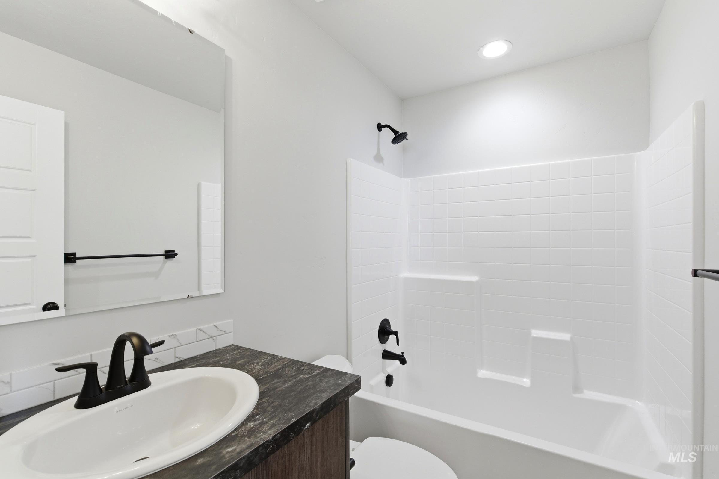 4242 N Camp Creek Ave Property Photo 19