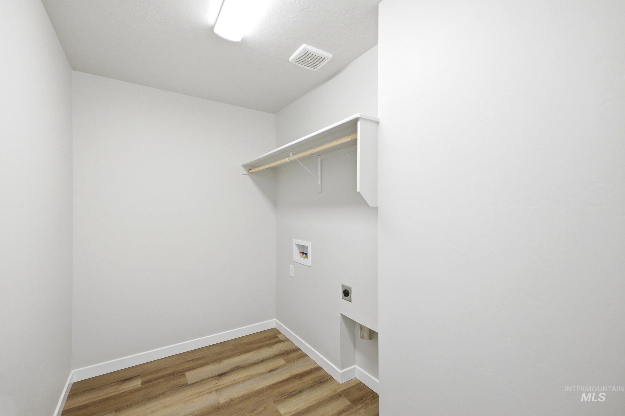 6751 S Spindlebush Ave Property Photo 12