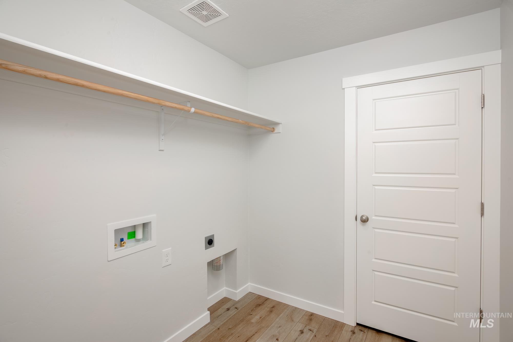 8381 S Tyrion Way Property Photo 7