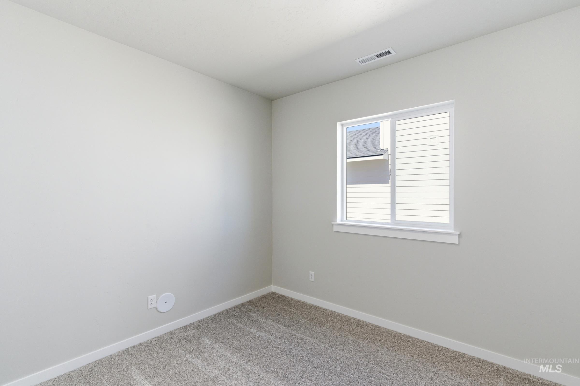 2126 S Border Way Property Photo 13