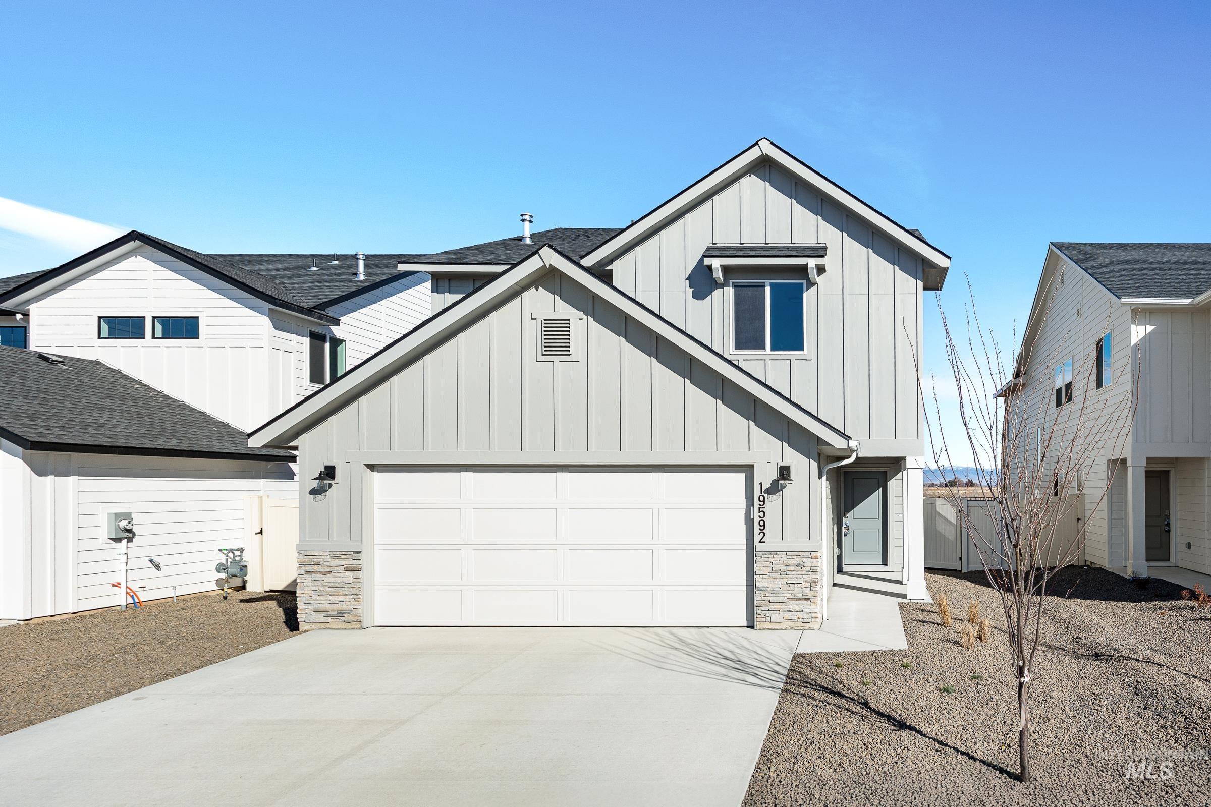 7477 W Trumbull Ct Property Photo 1