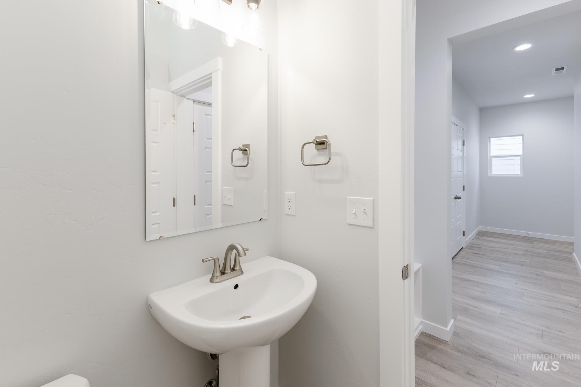 7477 W Trumbull Ct Property Photo 11