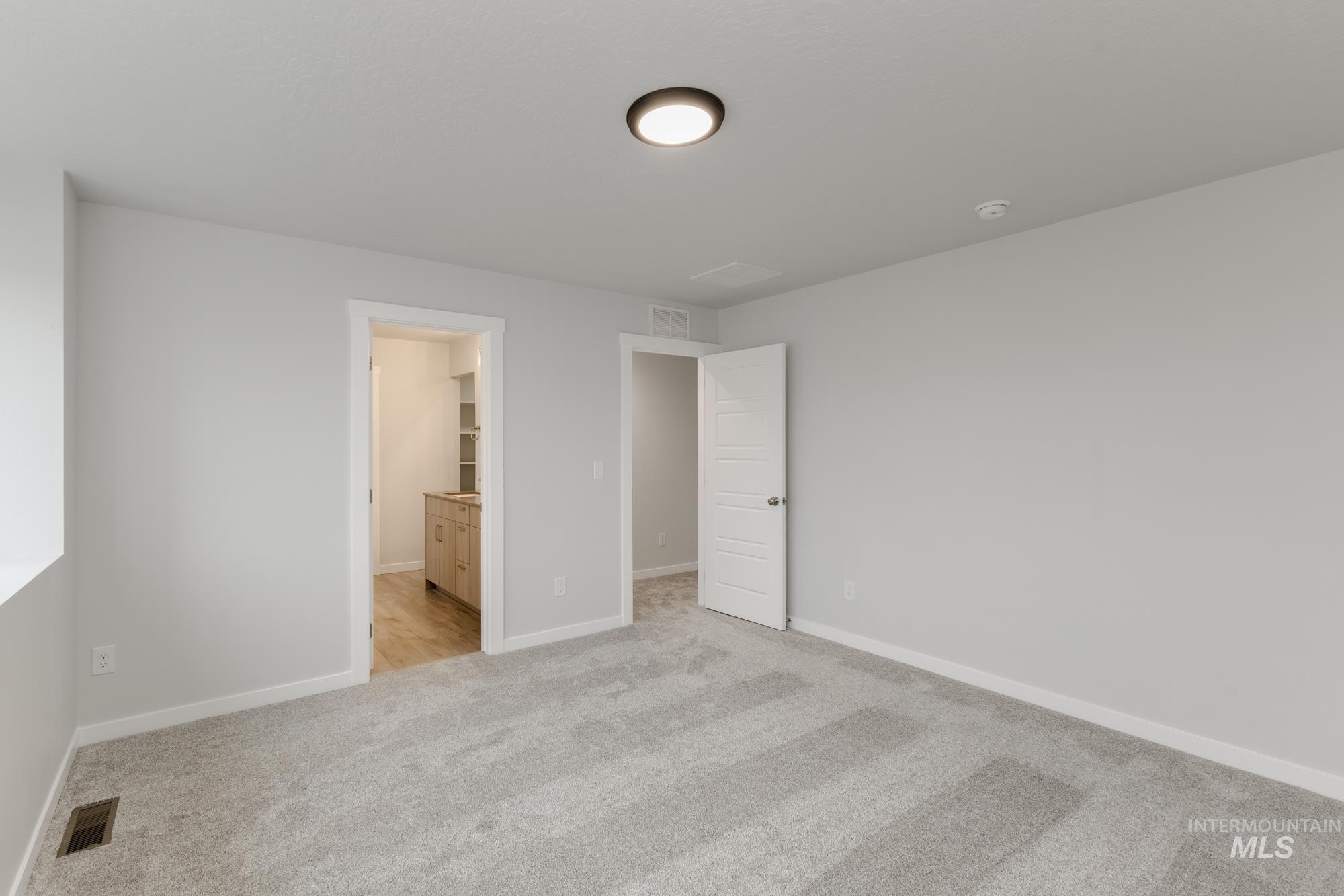 7477 W Trumbull Ct Property Photo 19
