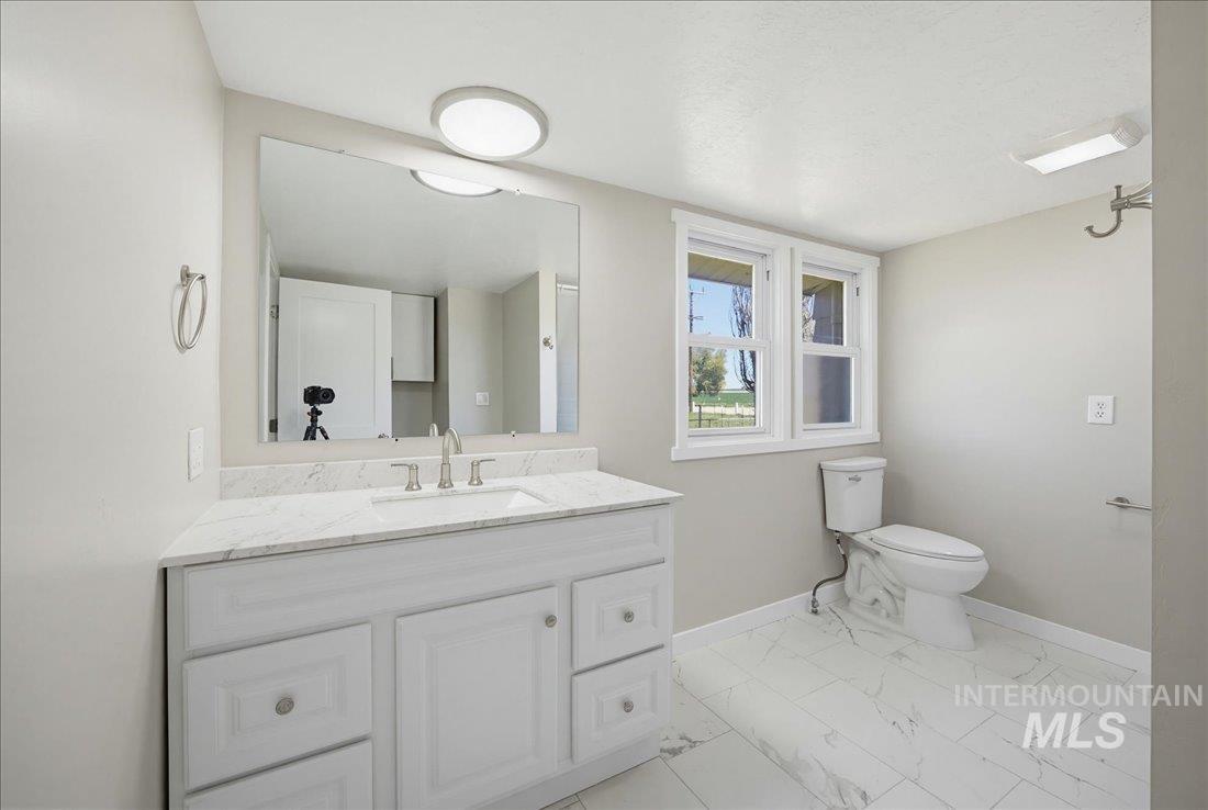 30013 Apple Valley Rd Property Photo 15