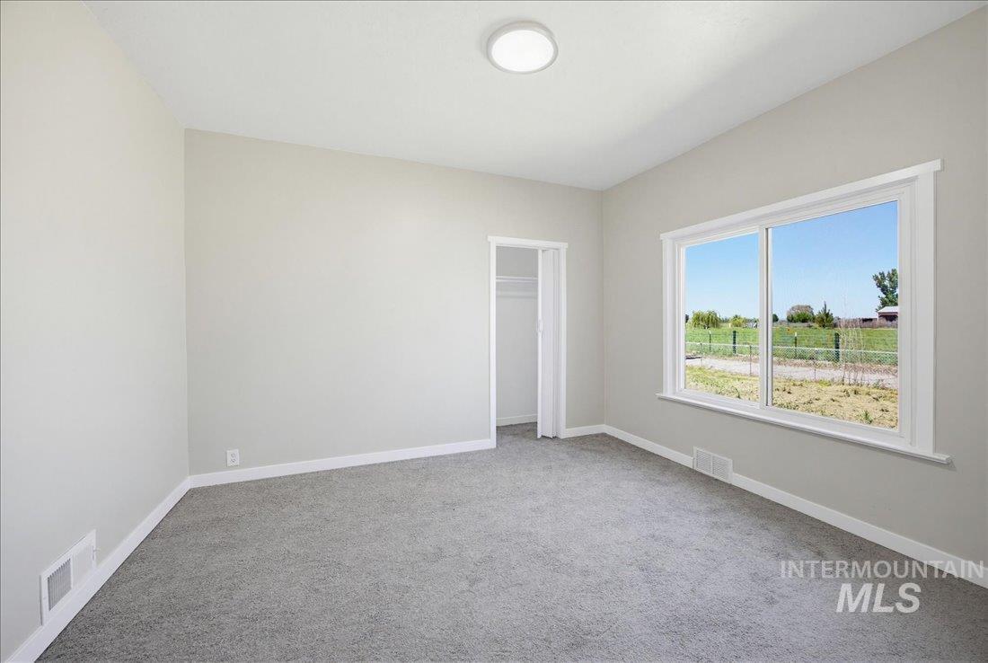 30013 Apple Valley Rd Property Photo 16